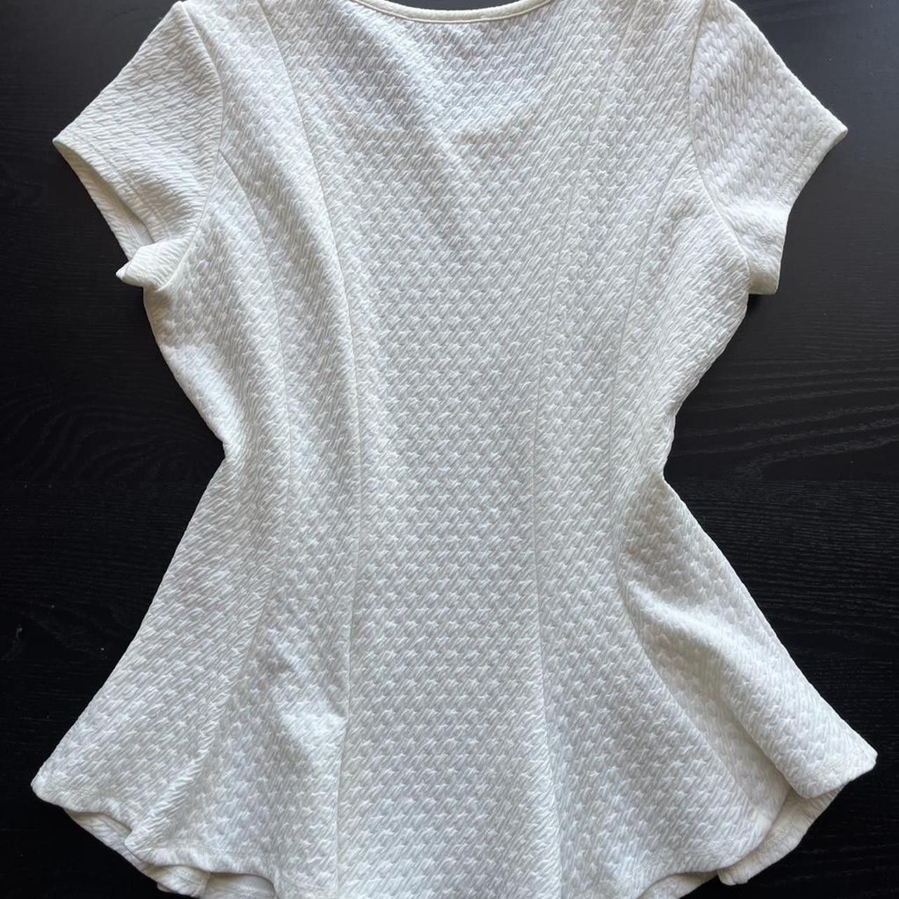 Other ✨ Elegant BCX White Textured Peplum Top ✨ Size L / US 10 / IT 46 - 8 Thumbnail