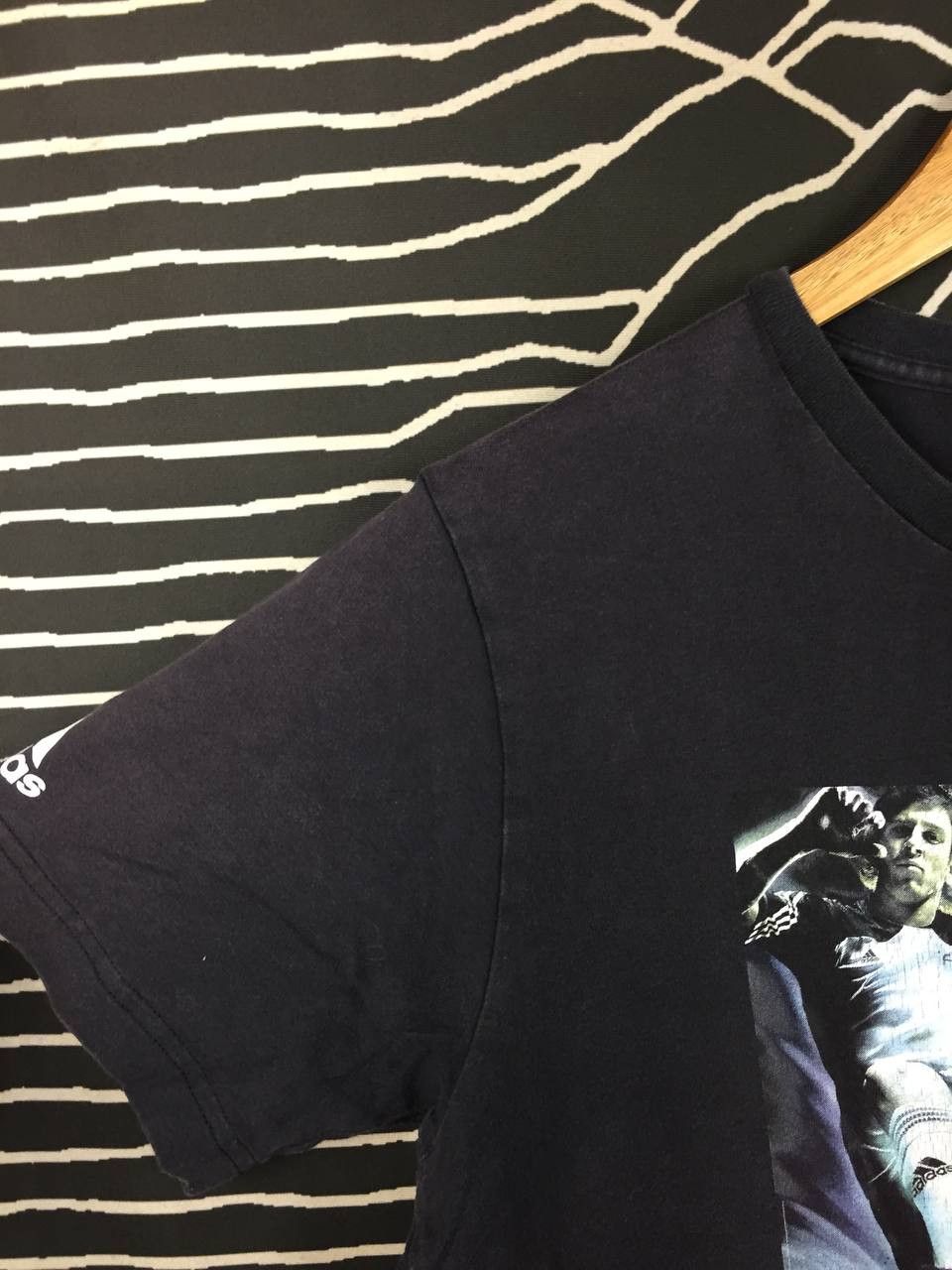 Adidas Vtg Adidas F50 Adizero Lionel Messi David Villa Tee Size US M / EU 48-50 / 2 - 5 Thumbnail