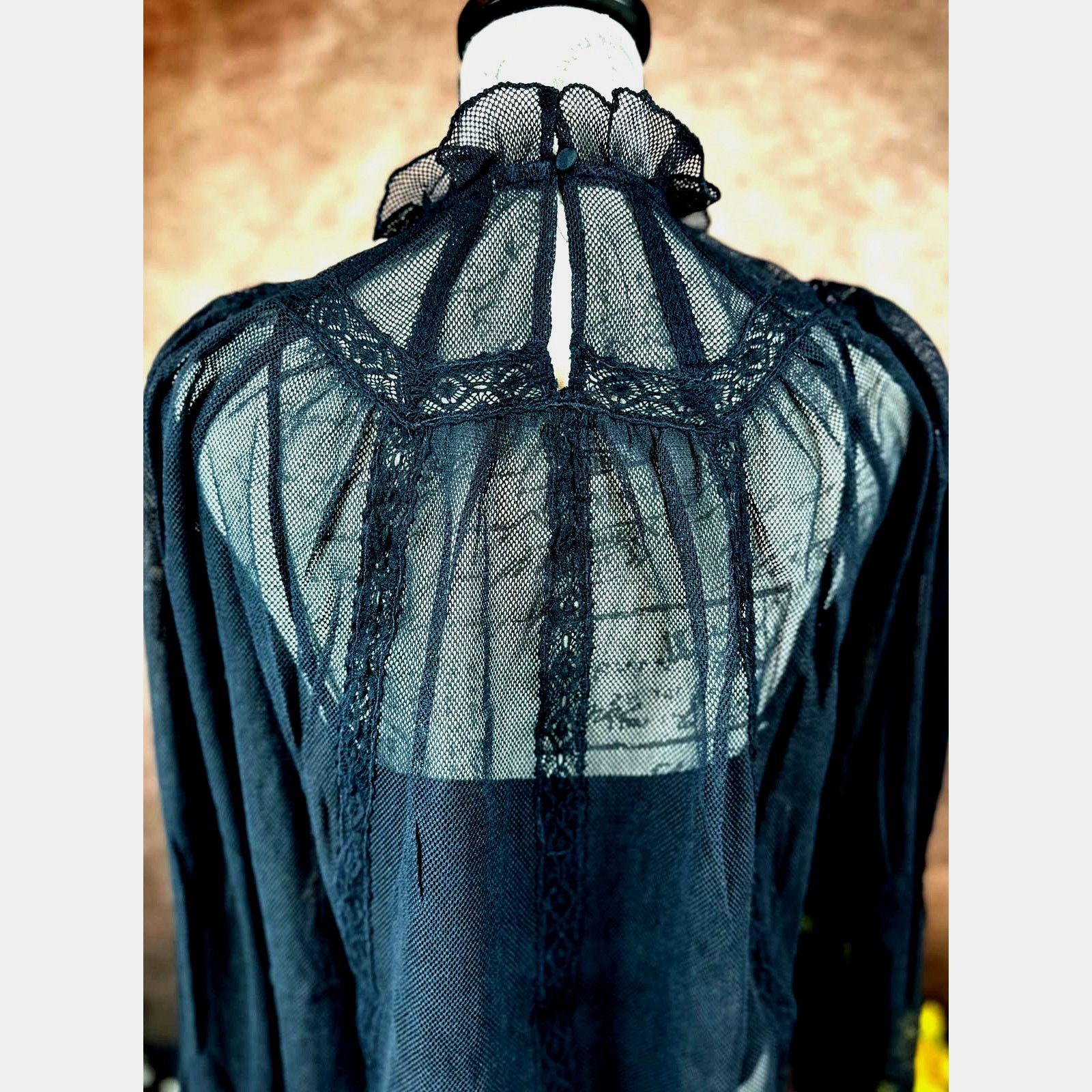 Other St Roche Lace Embroidered Ruffle Neck Flores Top Black 4 Size S / US 4 / IT 40 - 8 Thumbnail