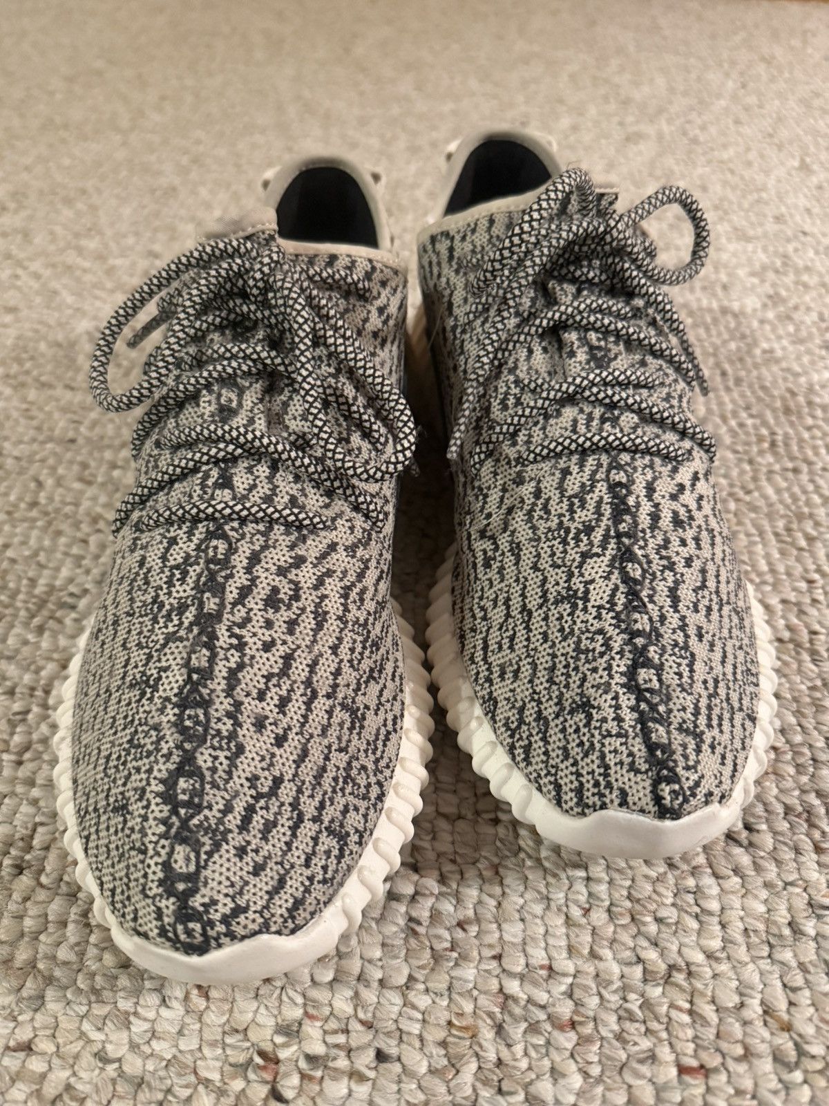 Yeezy 2015 Yeezy 350 Boost Turtle Dove Size 11 Size US 11 / EU 44 - 2 Thumbnail