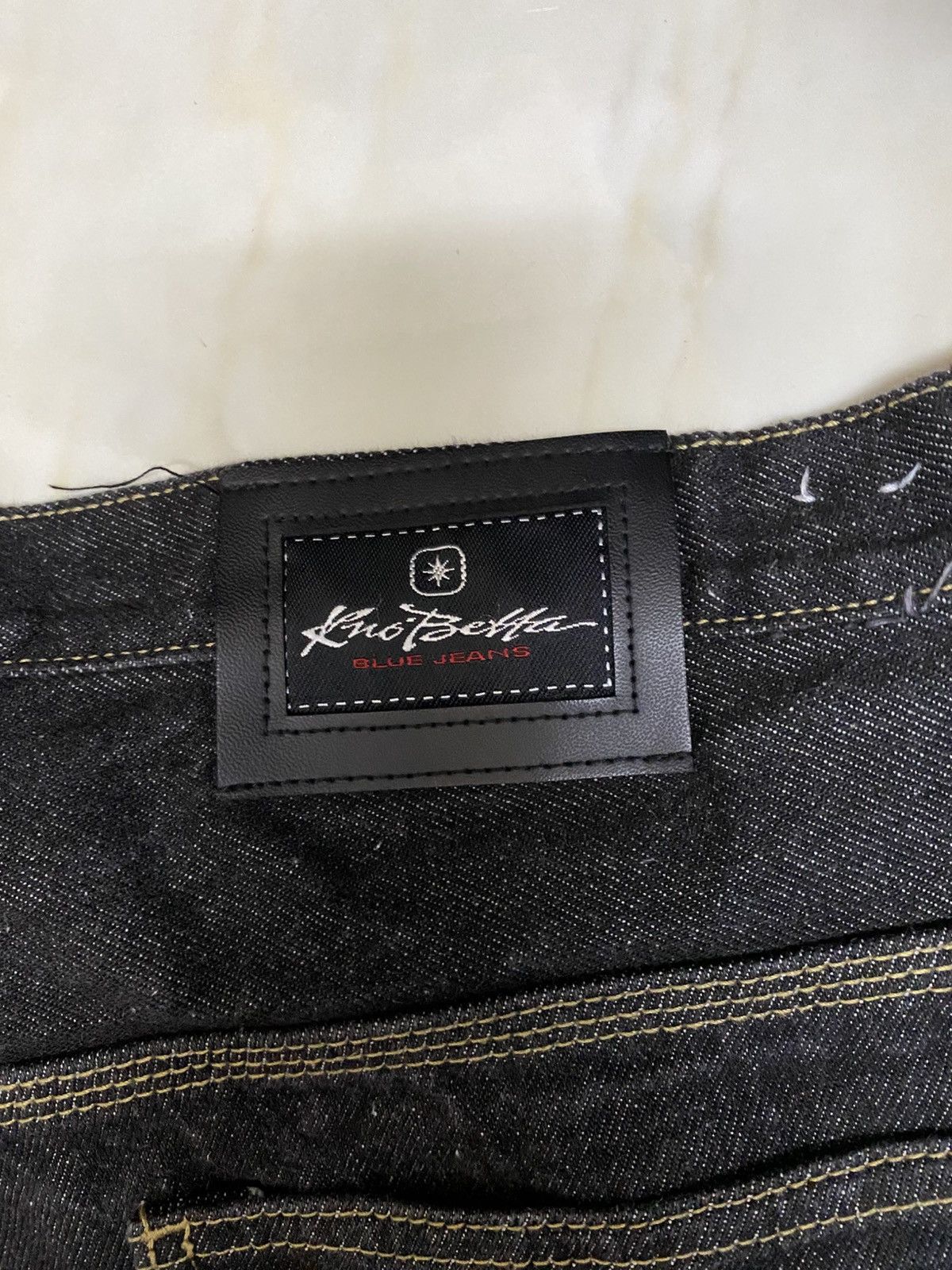 The Unbranded Brand Kno Better Jeans Short Pants Size US 44 / EU 60 - 13 Thumbnail