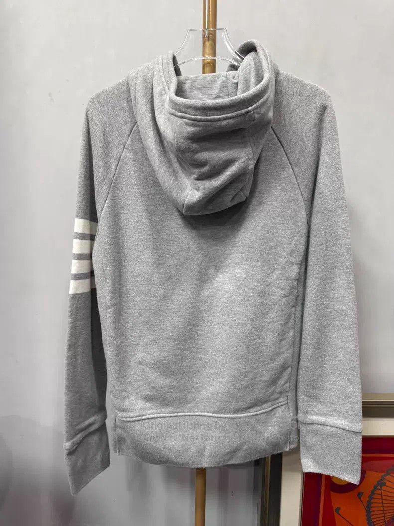 Thom Browne Thom Browne A coat with a zipper and a hat Size US S / EU 44-46 / 1 - 7 Thumbnail