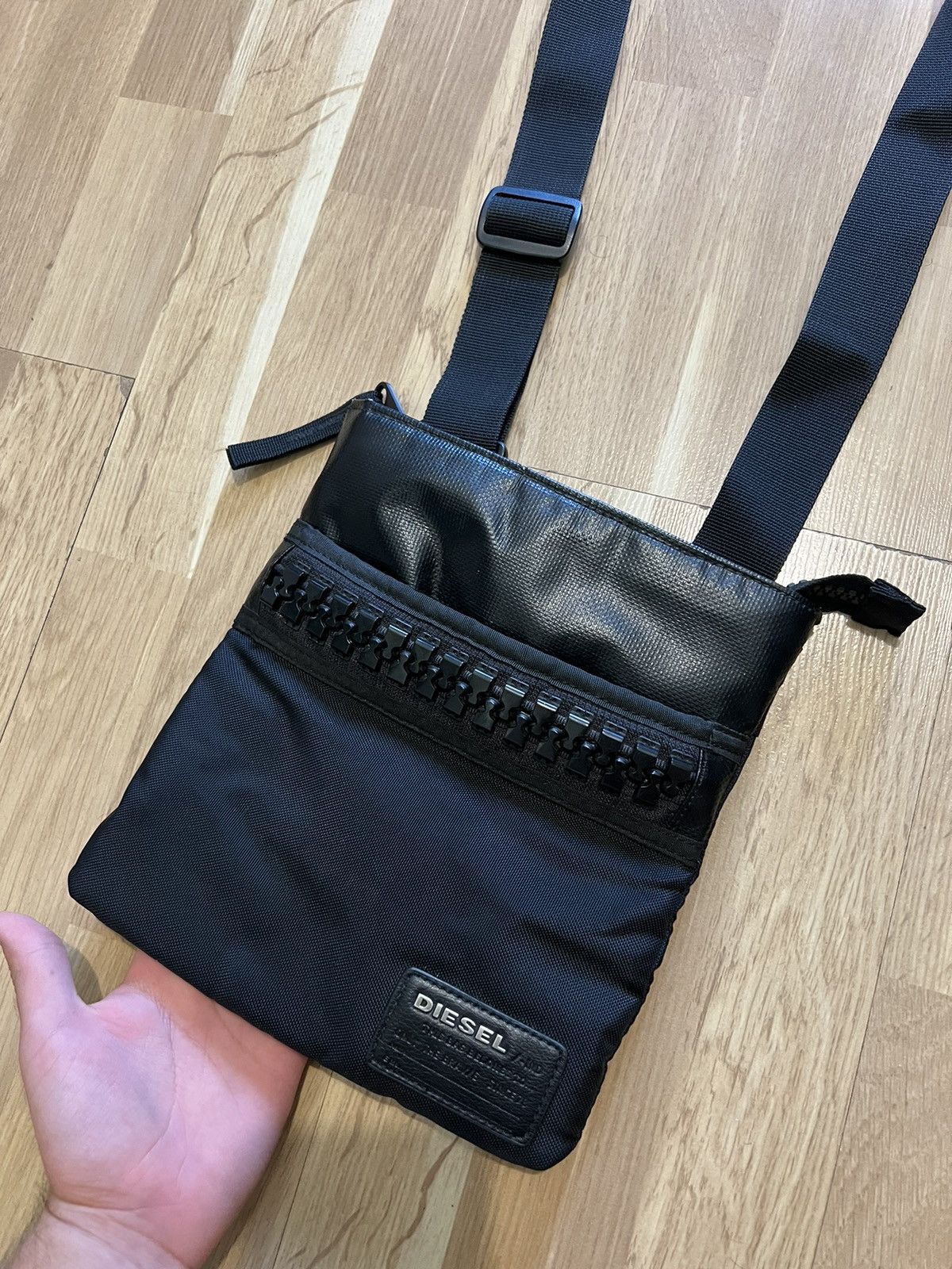 Diesel × Vintage Diesel vintage sling bag messenger black Size ONE SIZE - 4 Thumbnail