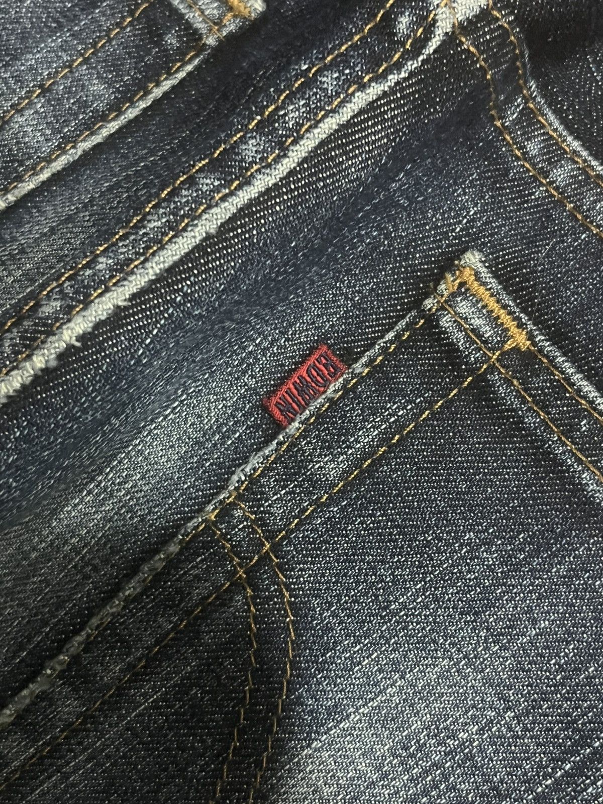 Edwin Edwin 503ZZ Dark Blue Faded Whisker Ripped Straight Leg Jean Size US 31 - 9 Thumbnail