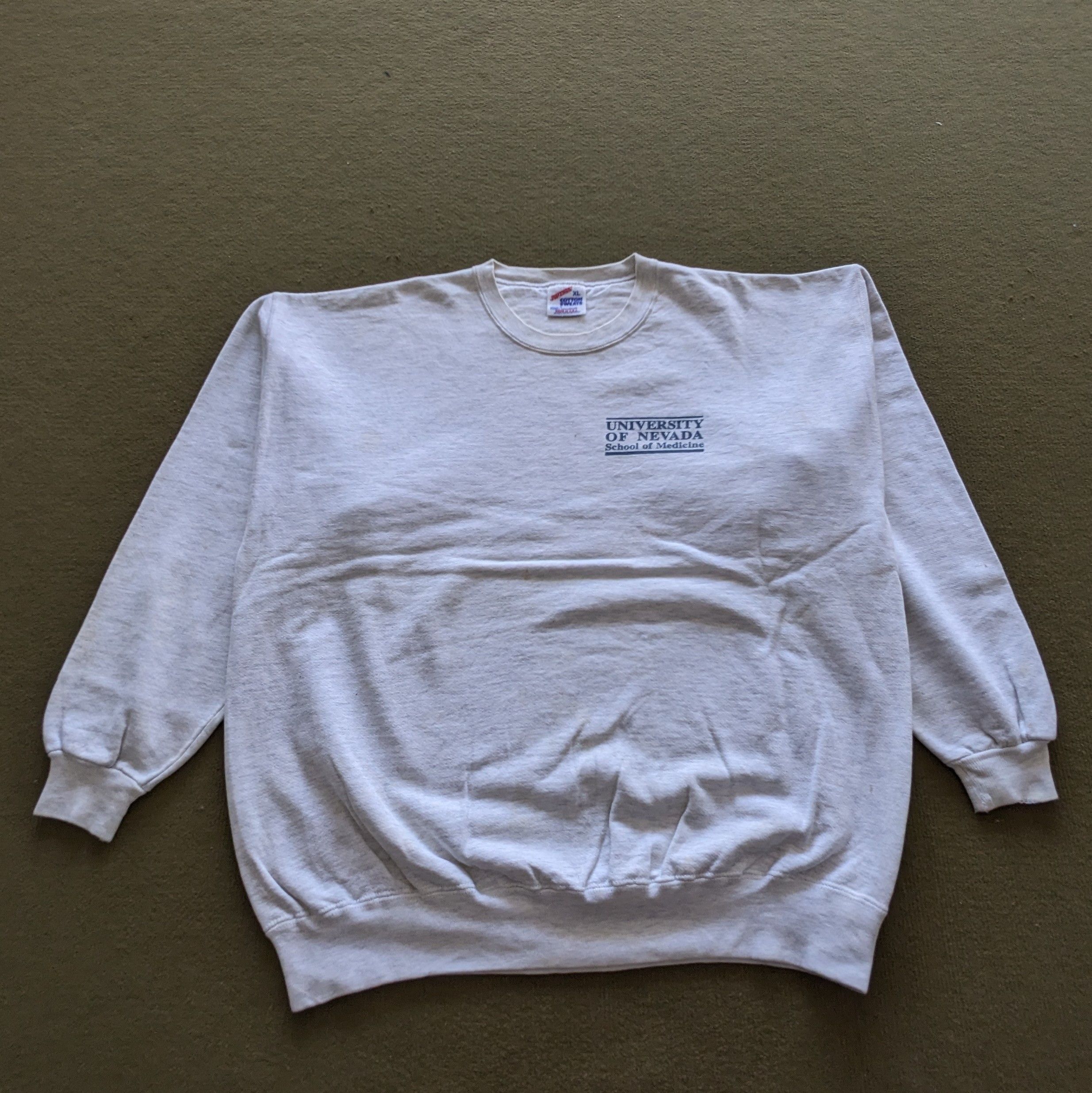 Other Vintage University of Nevada School Of Medicine Sweatshirt Size US XL / EU 56 / 4 - 2 Thumbnail
