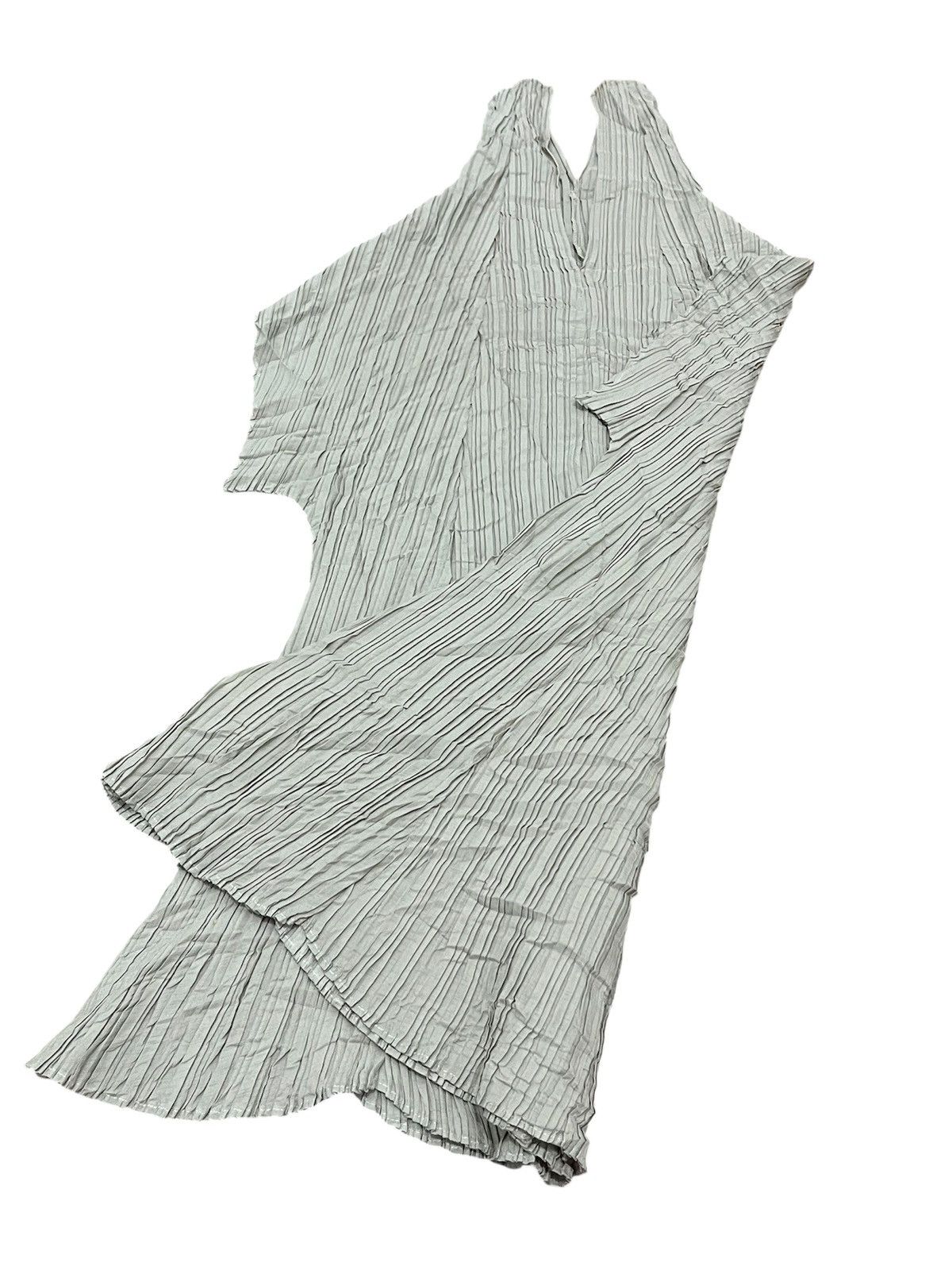 Issey Miyake 2021 Pleatsme Issey Miyake Size ONE SIZE - 3 Thumbnail