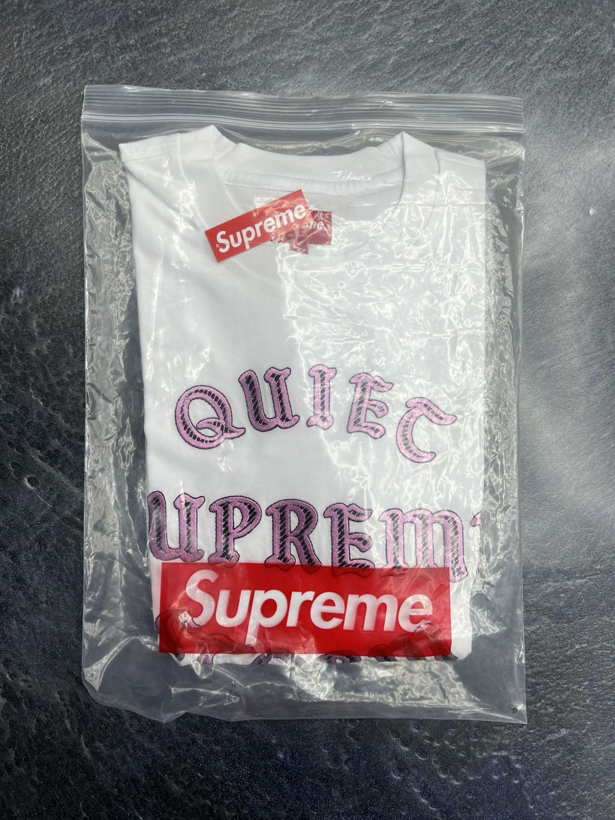 Supreme Supreme Quiet Storm T-Shirt Size US S / EU 44-46 / 1 - 7 Thumbnail