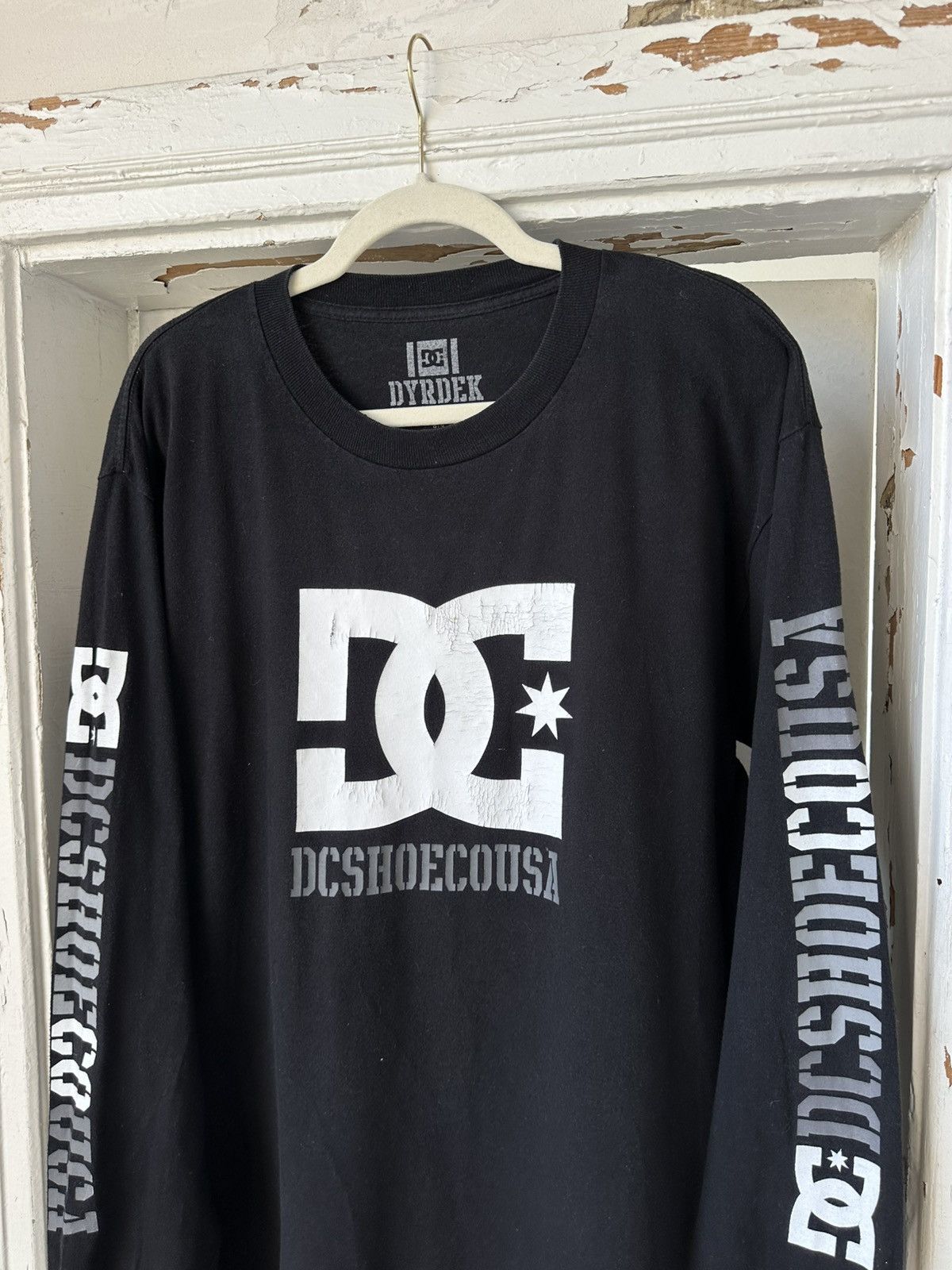 DC Vintage DC Shoes USA Printed Black Long Sleeve Size US L / EU 52-54 / 3 - 2 Thumbnail