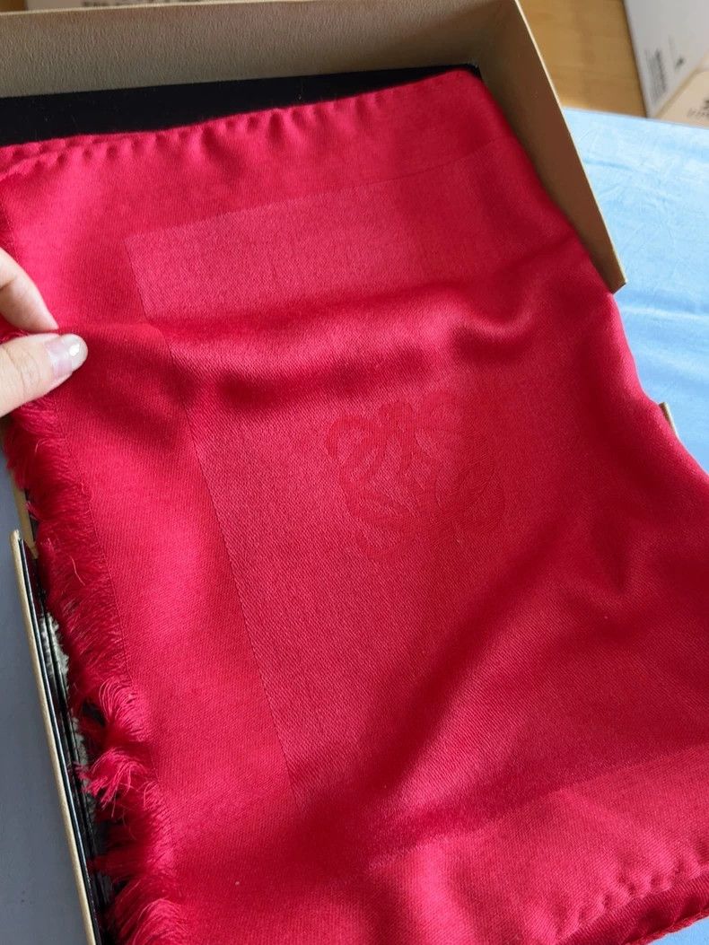 Loewe LOEWE Red scarf Size ONE SIZE - 3 Thumbnail