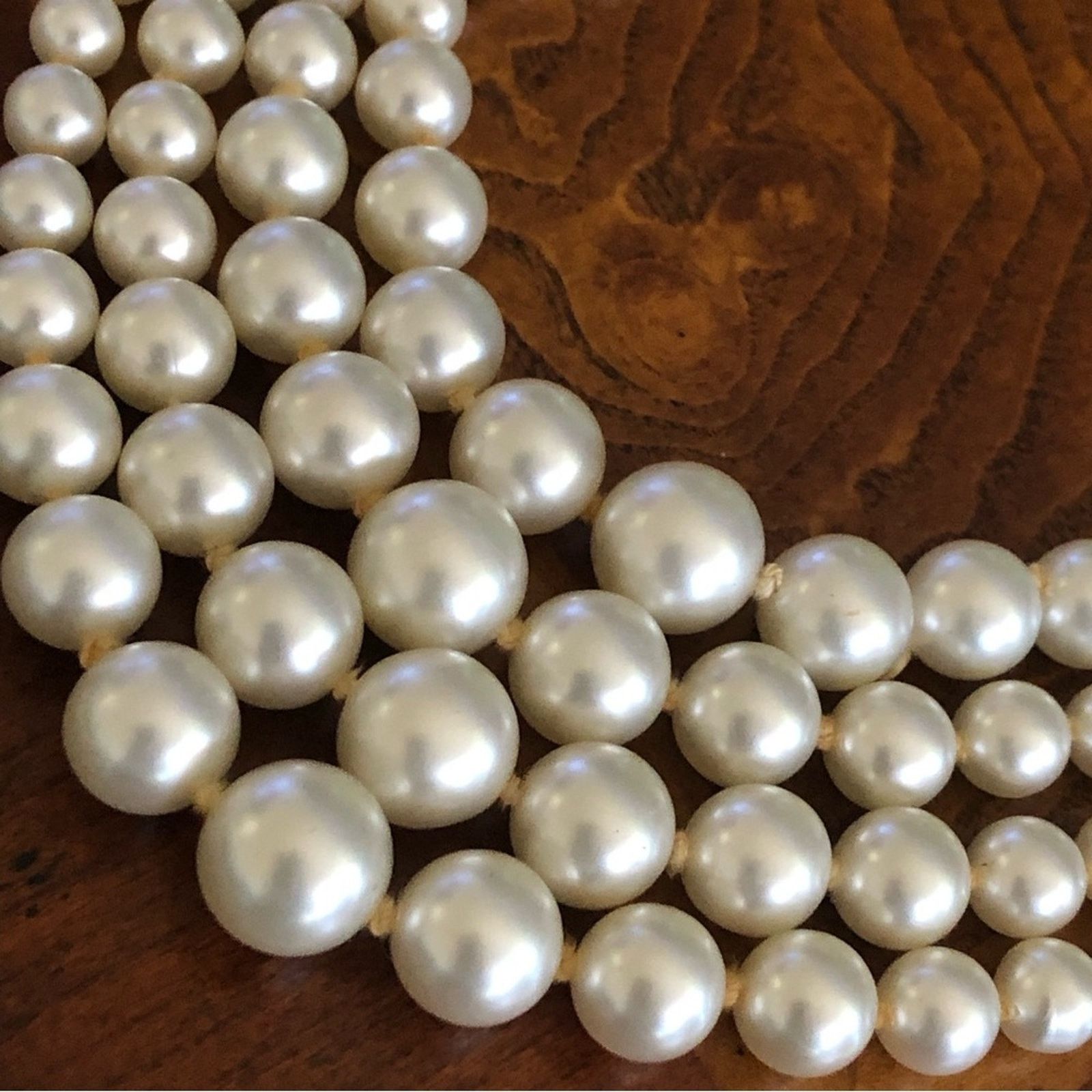 Vintage Vintage mid century quad graduated strand choker necklace Size ONE SIZE - 9 Thumbnail