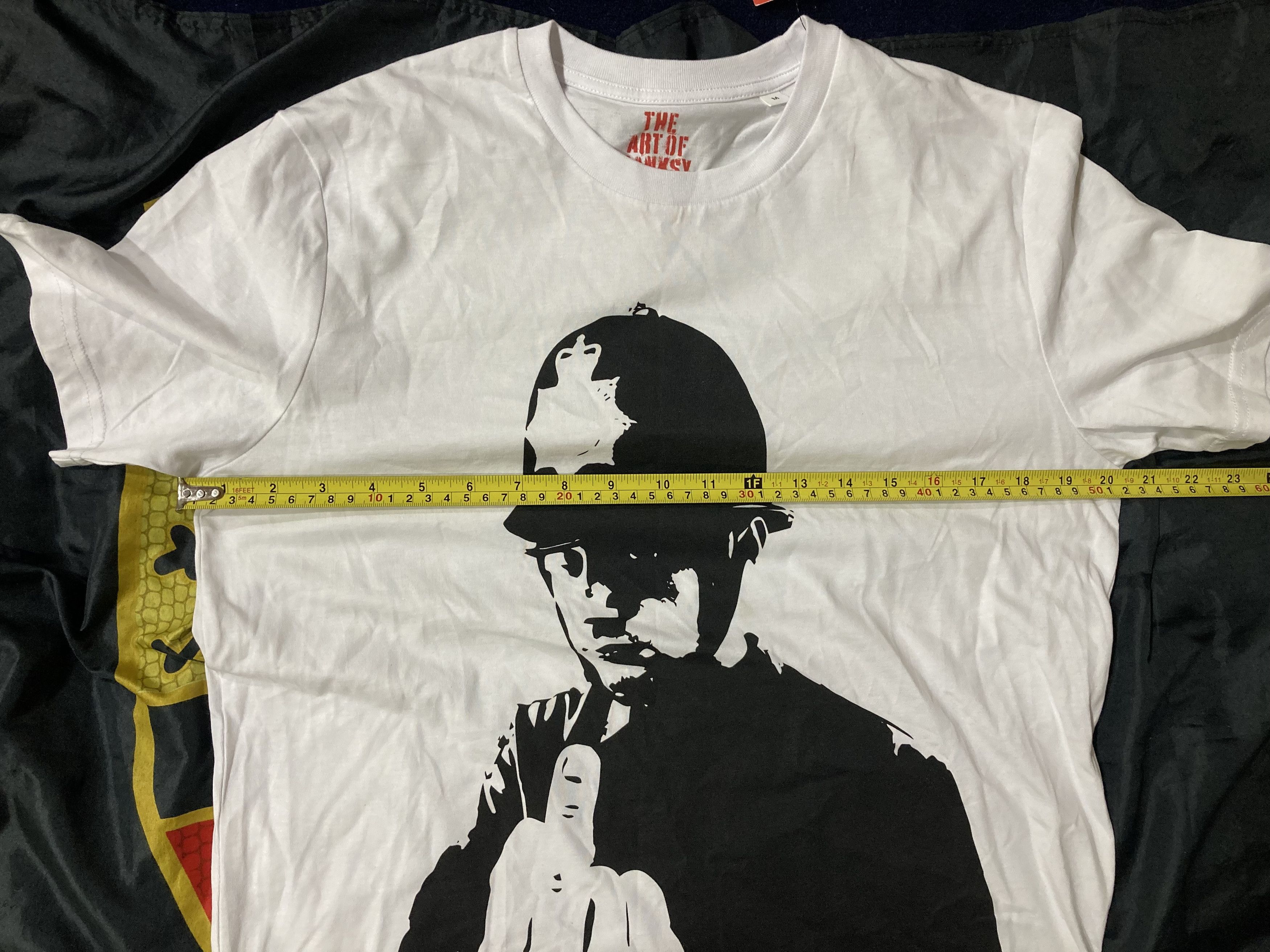 RUDE GALLERY The Art Of Banksy Rude Copper 2002 Policeman tee Size US M / EU 48-50 / 2 - 5 Thumbnail