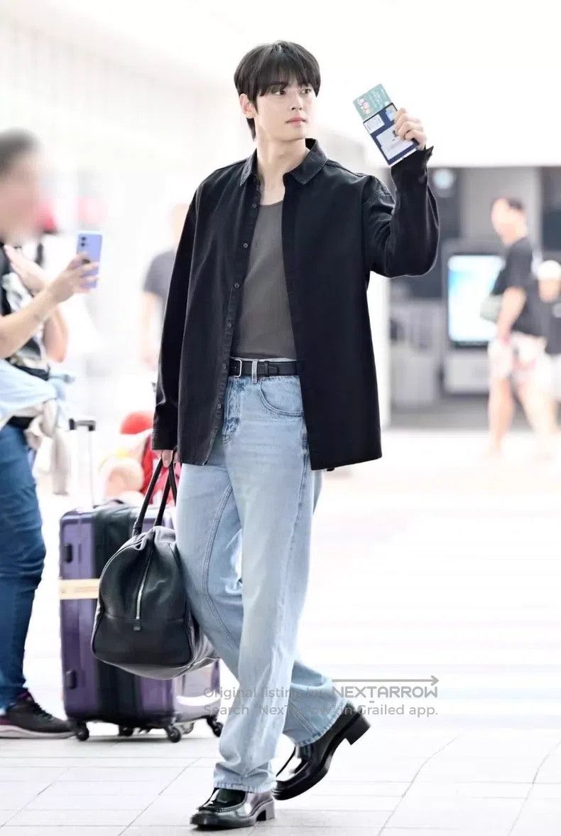 Saint Laurent Paris Saint Laurent Paris Embroidered Logo Washed Dark Grey Deni Size US XS / EU 42 / 0 - 9 Thumbnail