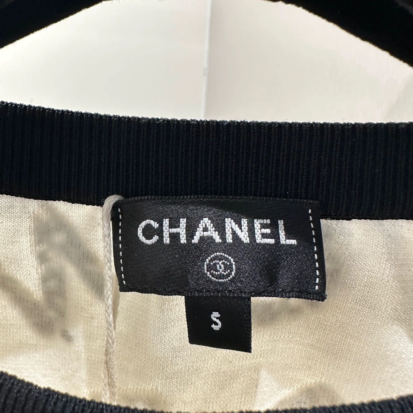 Chanel Chanel may144 Short Sequin Logo Embrd Cotton Tank S Size S / US 4 / IT 40 - 3 Thumbnail