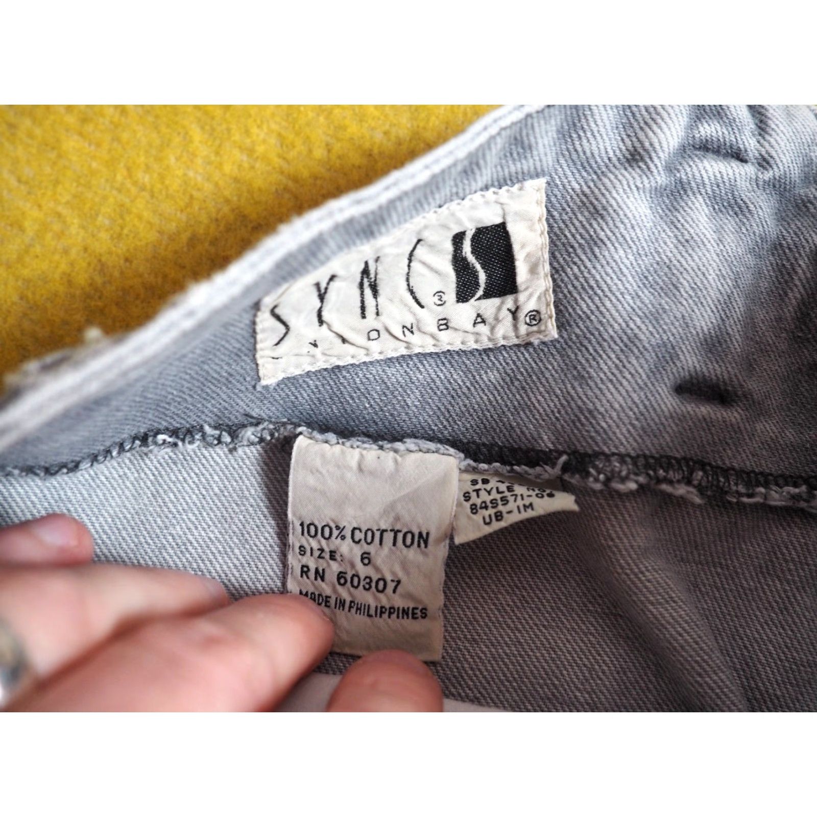 Vintage VINTAGE UnionBay Denim Jeans Pants 28x30 Gray Acid Wash High Waist 1980s Womens Size 28" / US 6 / IT 42 - 5 Thumbnail