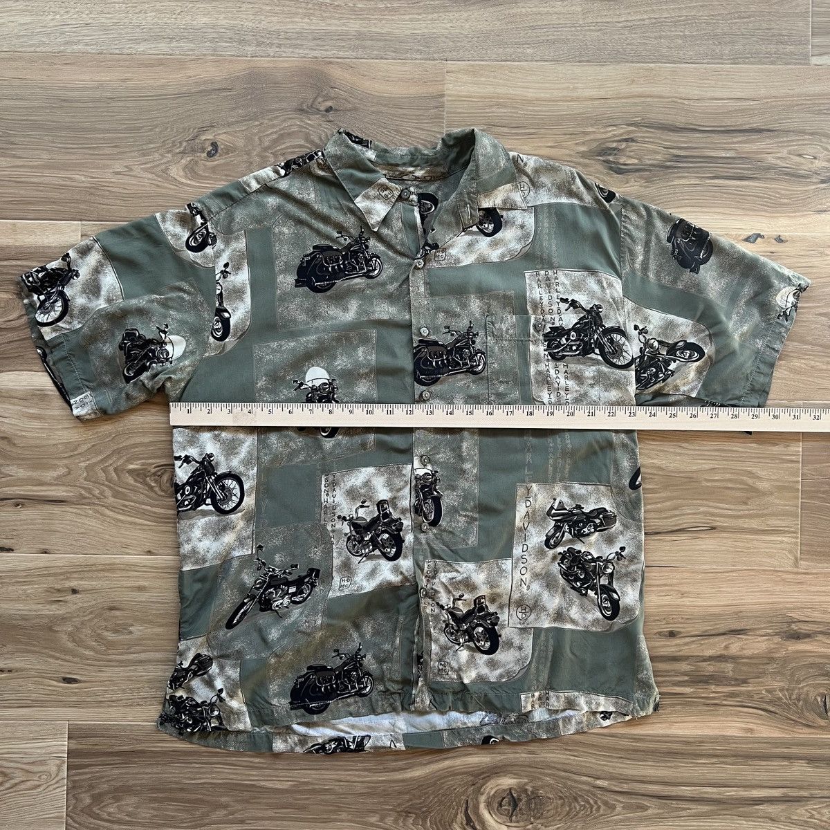 Harley Davidson Harley Davidson XL Button Down Hawaiian Shirt Green Size US XL / EU 56 / 4 - 4 Thumbnail