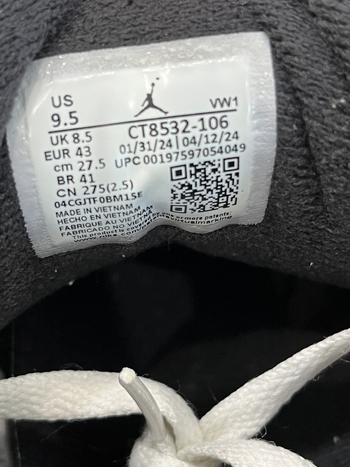 Jordan Brand Jordan 3 Retro Cement Grey Size US 9.5 / EU 42-43 - 8 Thumbnail