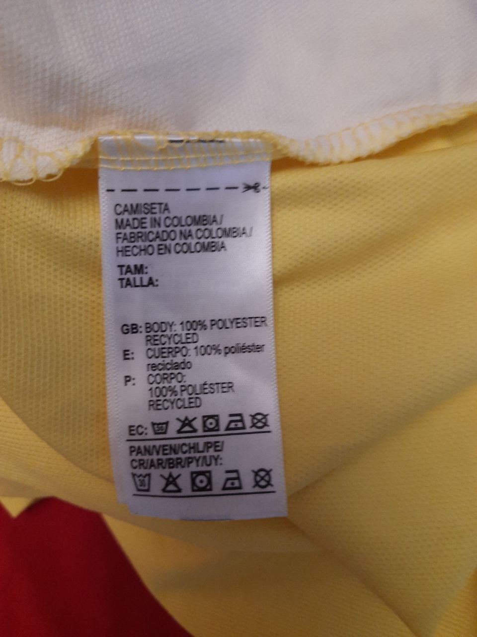 Adidas Adidas Colombia Jersey 2018 Size US S / EU 44-46 / 1 - 11 Thumbnail