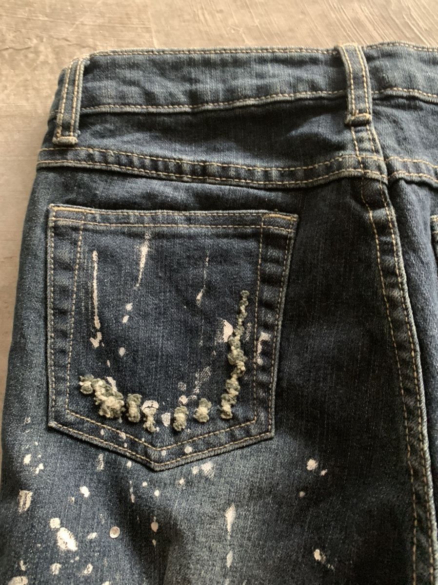 If Six Was Nine × Le Grande Bleu (L.G.B.) flare distressed style with splatter and beads design Size US 27 - 12 Thumbnail