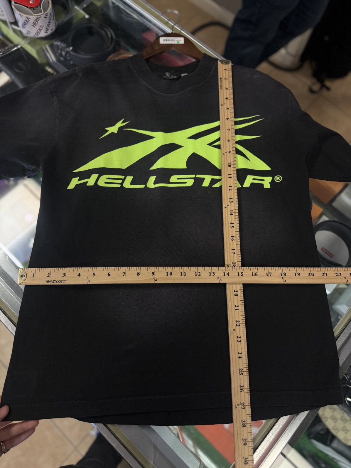 HELLSTAR Hellstar Black Neon Logo Tee Shirt 100% Authentic Size XS Size US XS / EU 42 / 0 - 12 Thumbnail