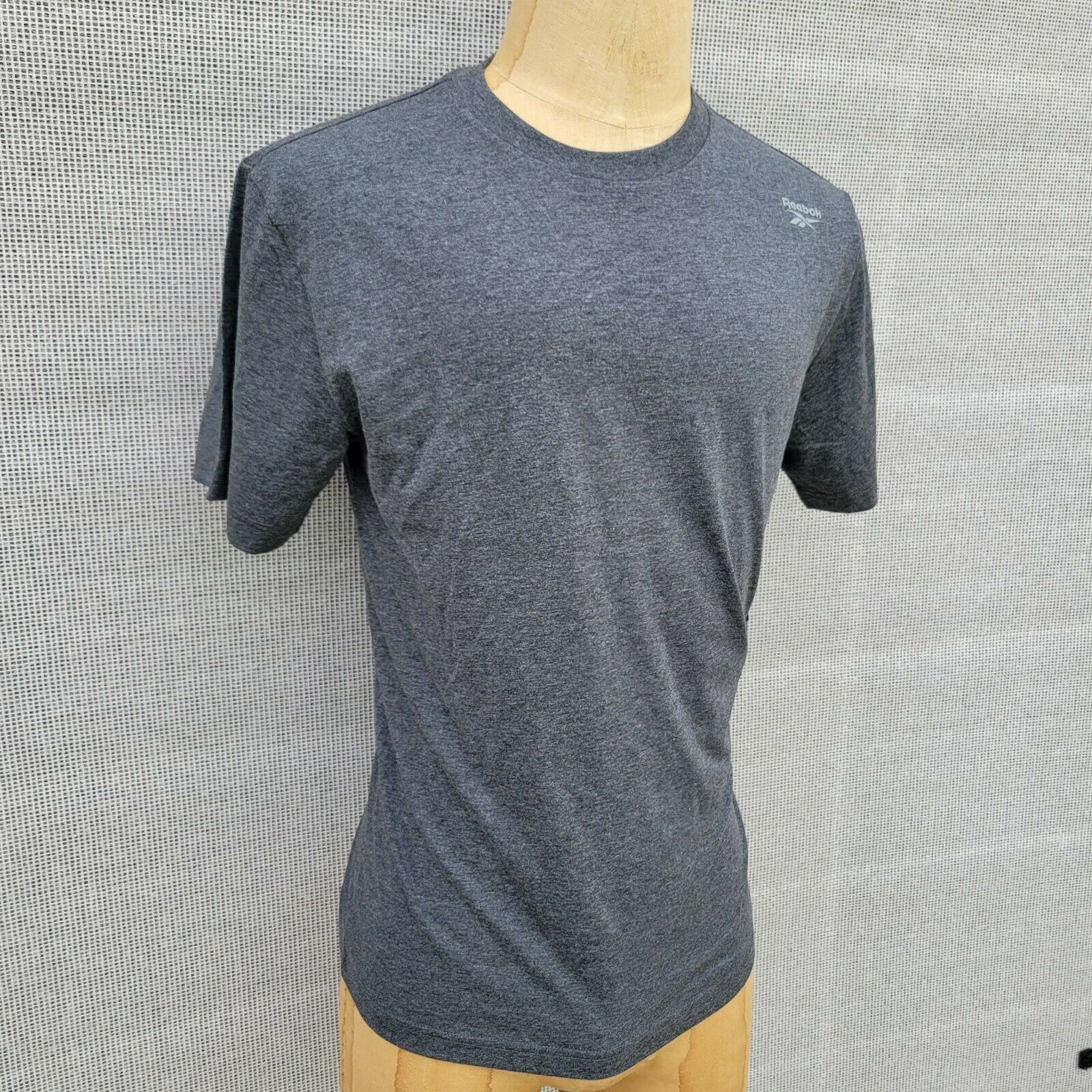 Reebok Men's Reebok Athletic Tshirt. Medium Size US M / EU 48-50 / 2 - 2 Thumbnail