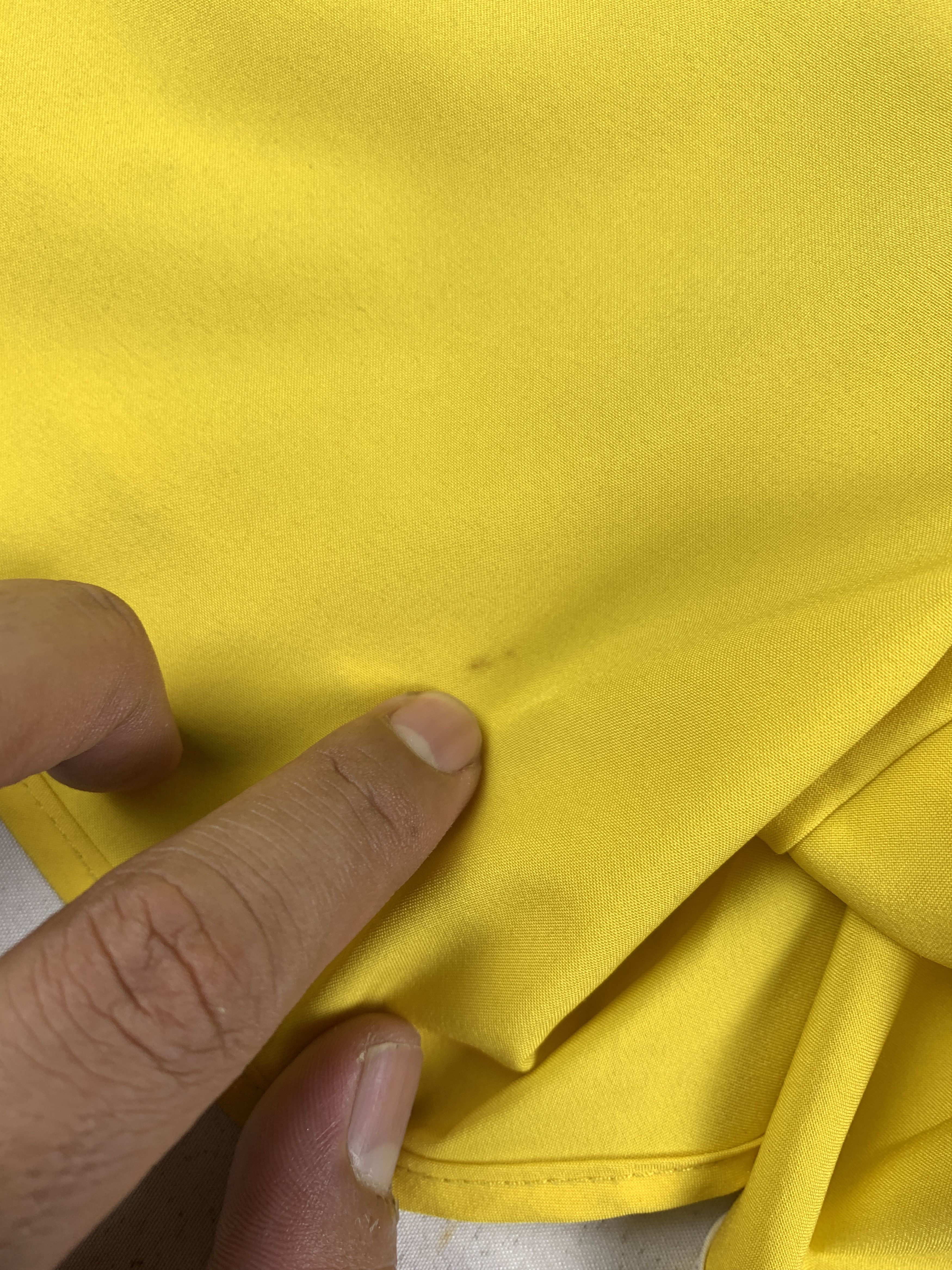 Nike Nike LIVESTRONG Lance Amstrong Yellow Running Shorts (S) Size US 30 / EU 46 - 11 Thumbnail