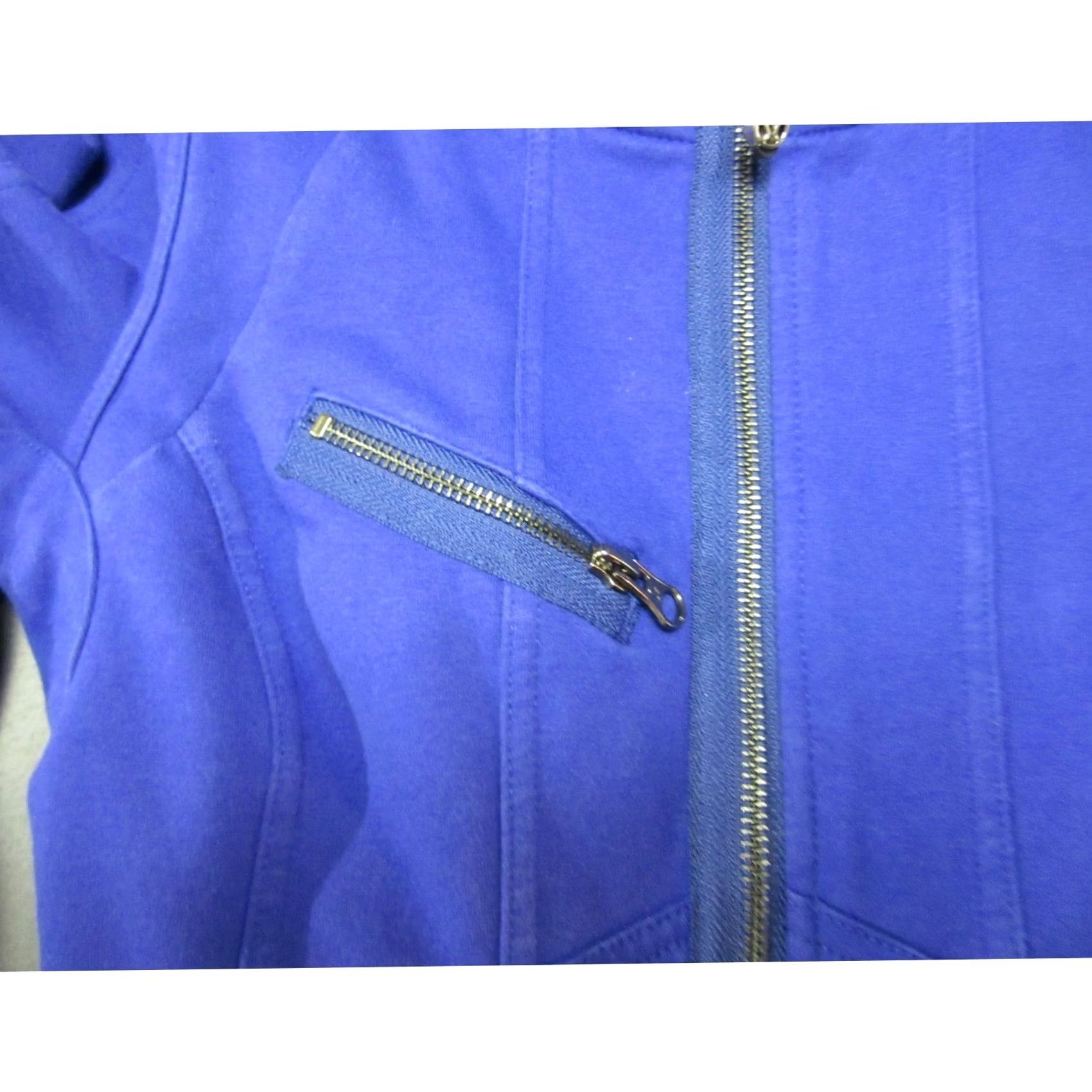 Lululemon Lululemon Jacket Womens Blue 4 Full Zip Quilted Thumbholes Its Happening Size S / US 4 / IT 40 - 4 Thumbnail