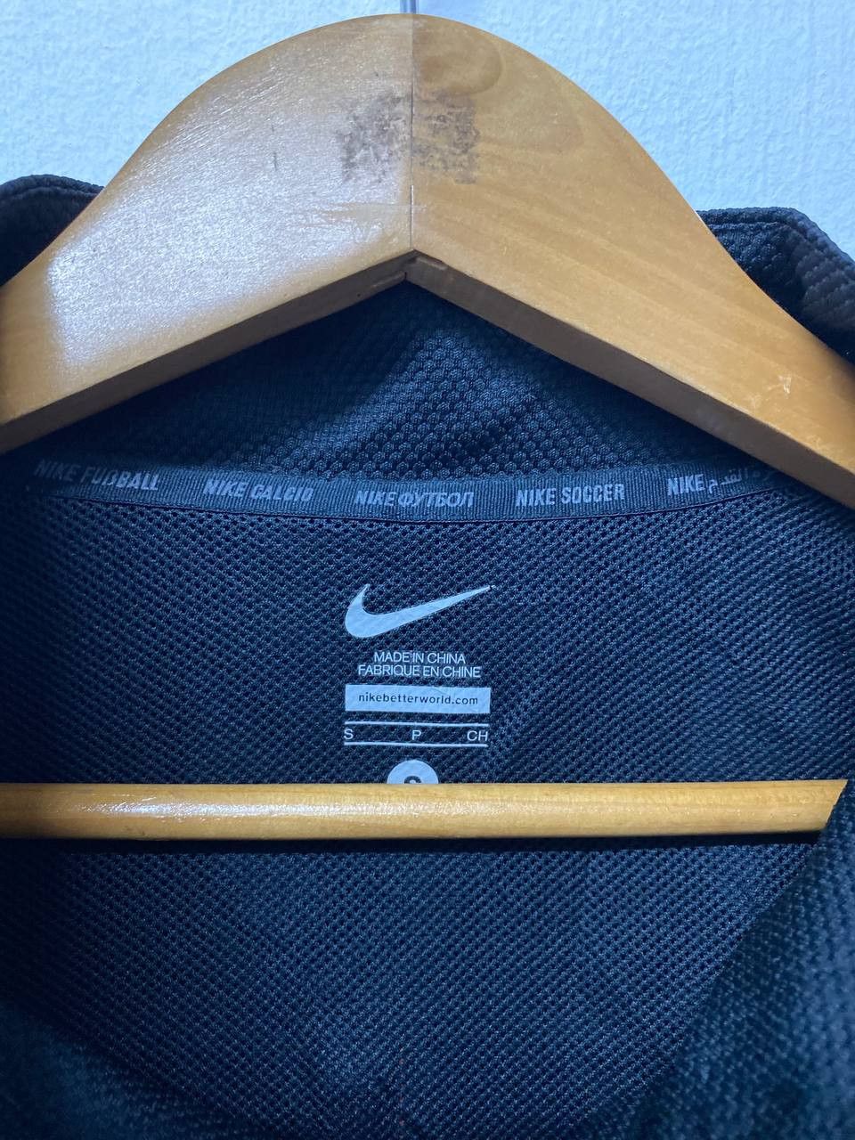Nike nike mercurial big swoosh nylon turtle neck sweater Size US S / EU 44-46 / 1 - 4 Thumbnail