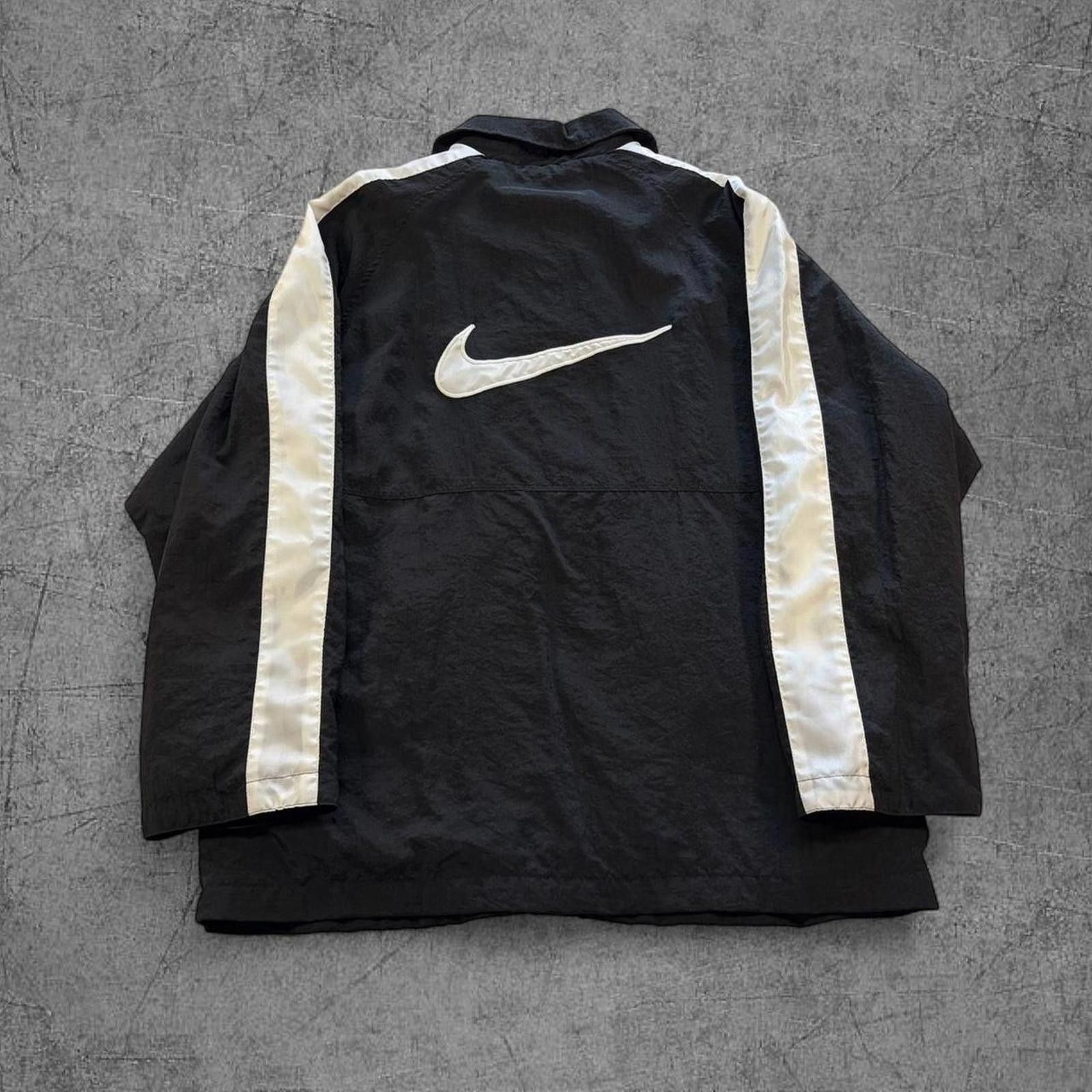 Nike Vintage 90s Nike Big Swoosh Spellout Windbreaker Size US M / EU 48-50 / 2 - 2 Thumbnail