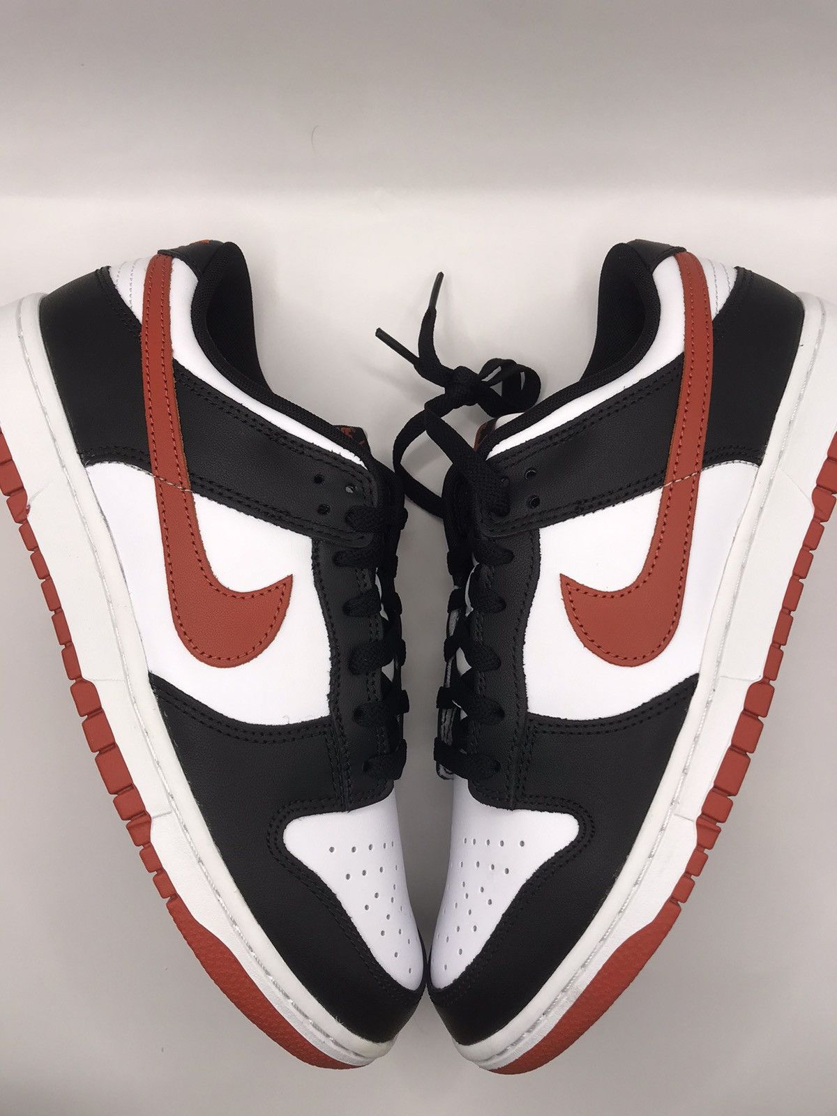 Nike Nike Dunk Low “Dragon Red/White&Black” Size US 9.5 / EU 42-43 - 2 Thumbnail