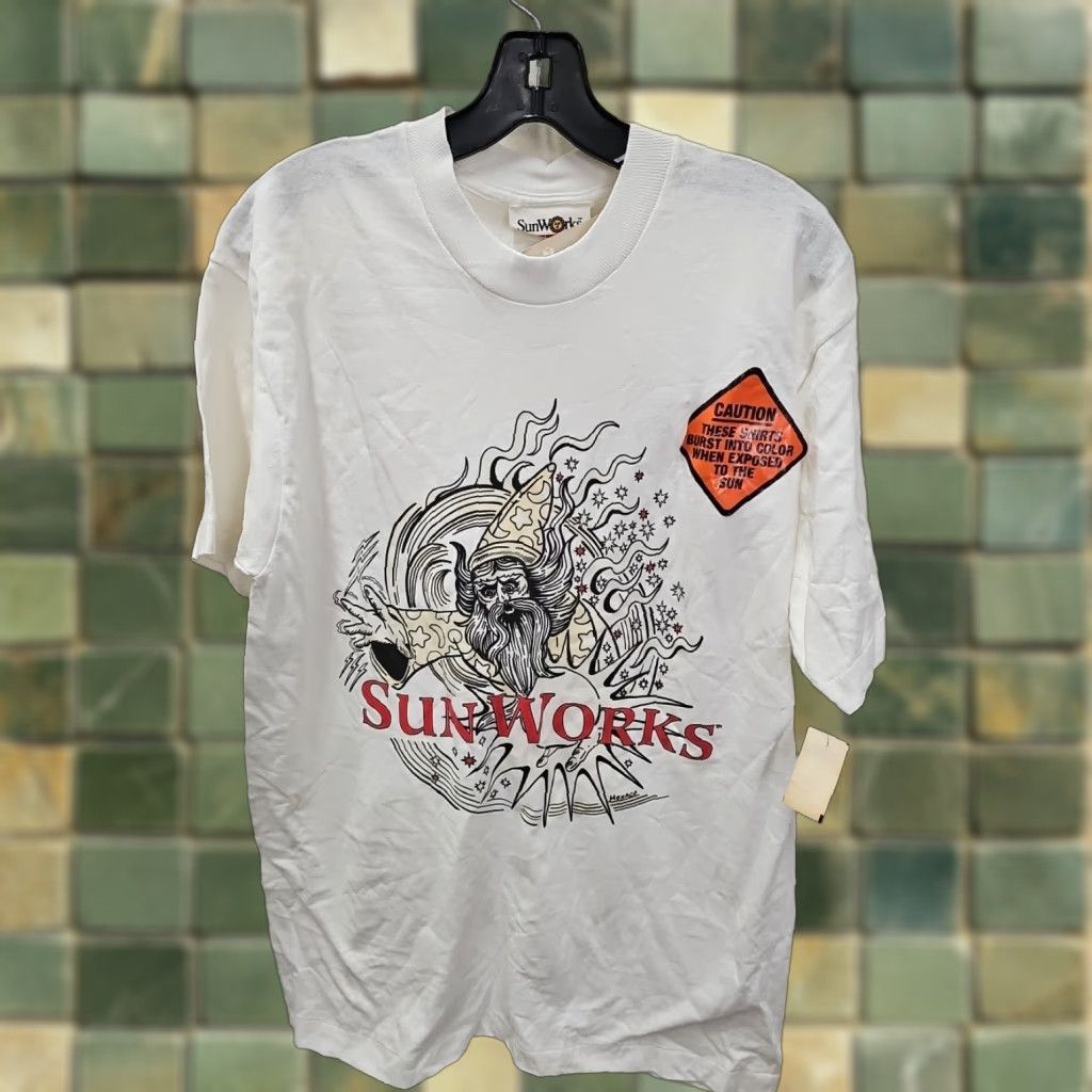 Vintage VINTAGE Sunworks T-Shirt Mens White 90s Flower Nature Elegant Stitch Short Sleeve Size L Size US L / EU 52-54 / 3 - 1 Thumbnail