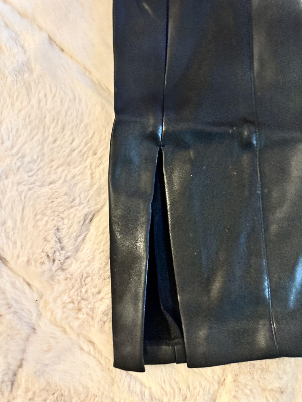 Abercrombie & Fitch Faux Leather Abercrombie Pants Size 28" / US 6 / IT 42 - 3 Thumbnail