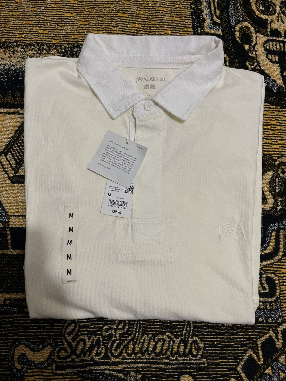 JW Anderson × Uniqlo Jwa x uniqlo cream polo Size US M / EU 48-50 / 2 - 1 Thumbnail