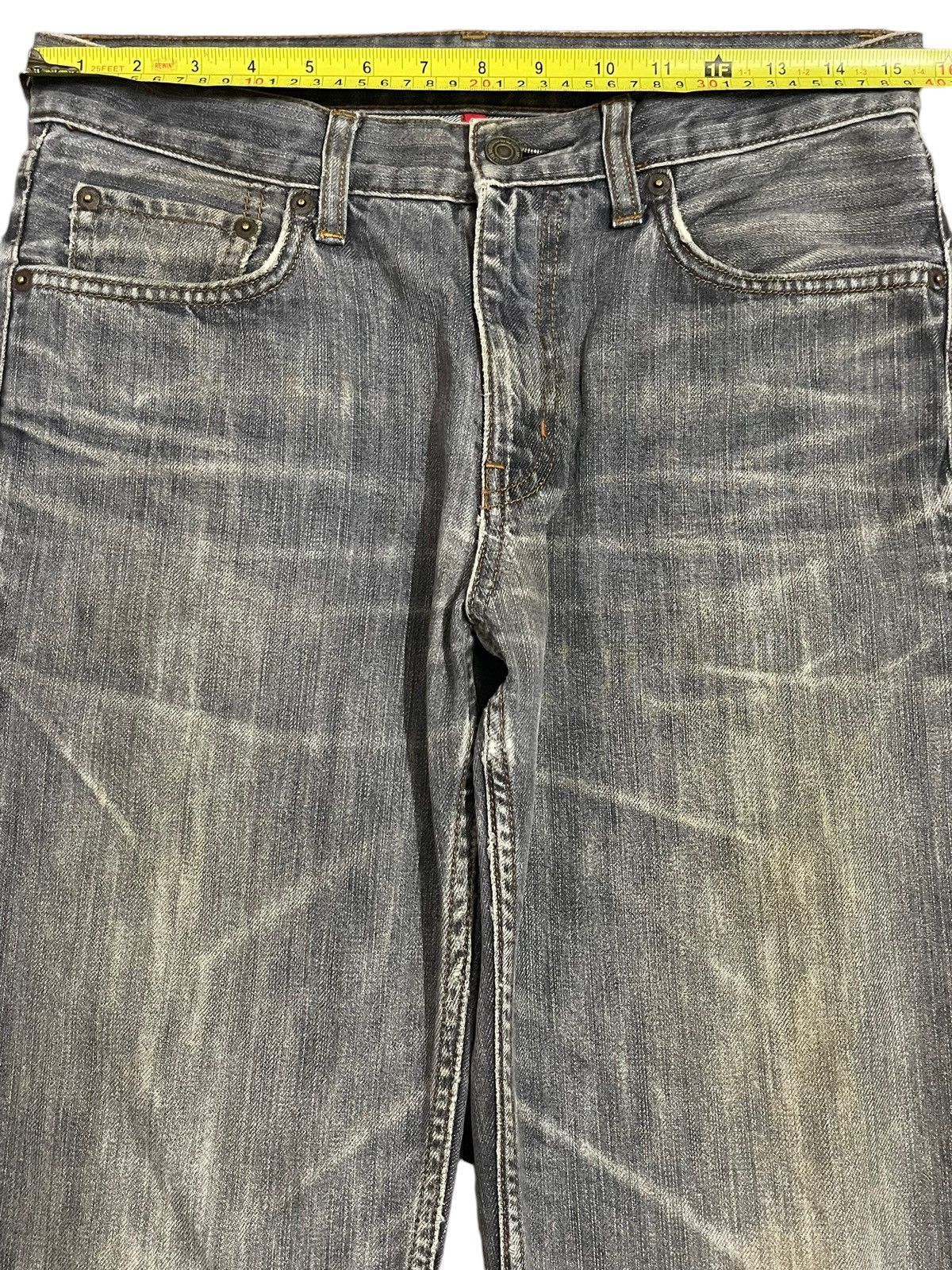 Uniqlo Vintage Japanese Uniqlo Faded Wash Style Distressed Jeans Size US 30 / EU 46 - 11 Thumbnail