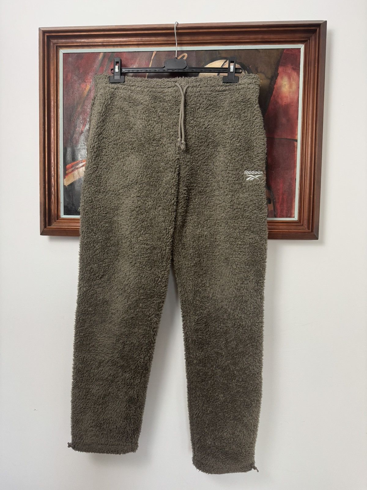 Reebok Fuzzy Fleece Joggers Sweatpants Streetwear Hype Y2k