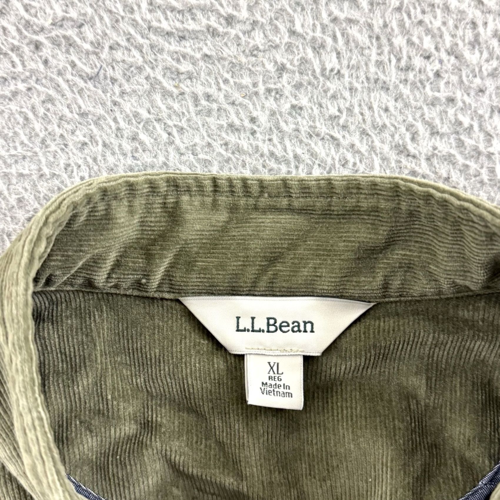 Vintage VINTAGE LL Bean Jacket Womens XL Green Corduroy Military Snap Pockets Elbow Patches Size XL / US 12-14 / IT 48-50 - 6 Thumbnail