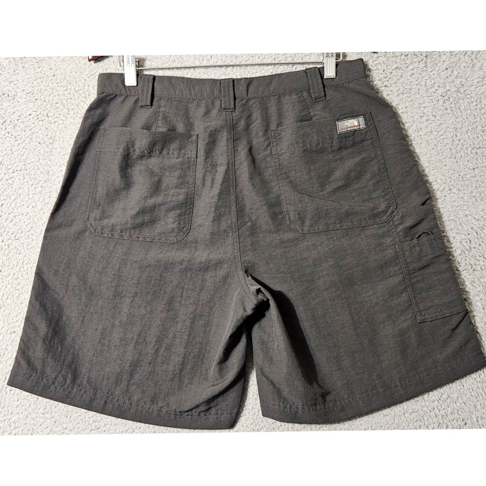 The North Face The North Face Cargo Shorts Gray Mens Size 34 Regular Nylon Inseam 8 Travel Hiking Fishing WYSS Size US 33 - 2 Thumbnail