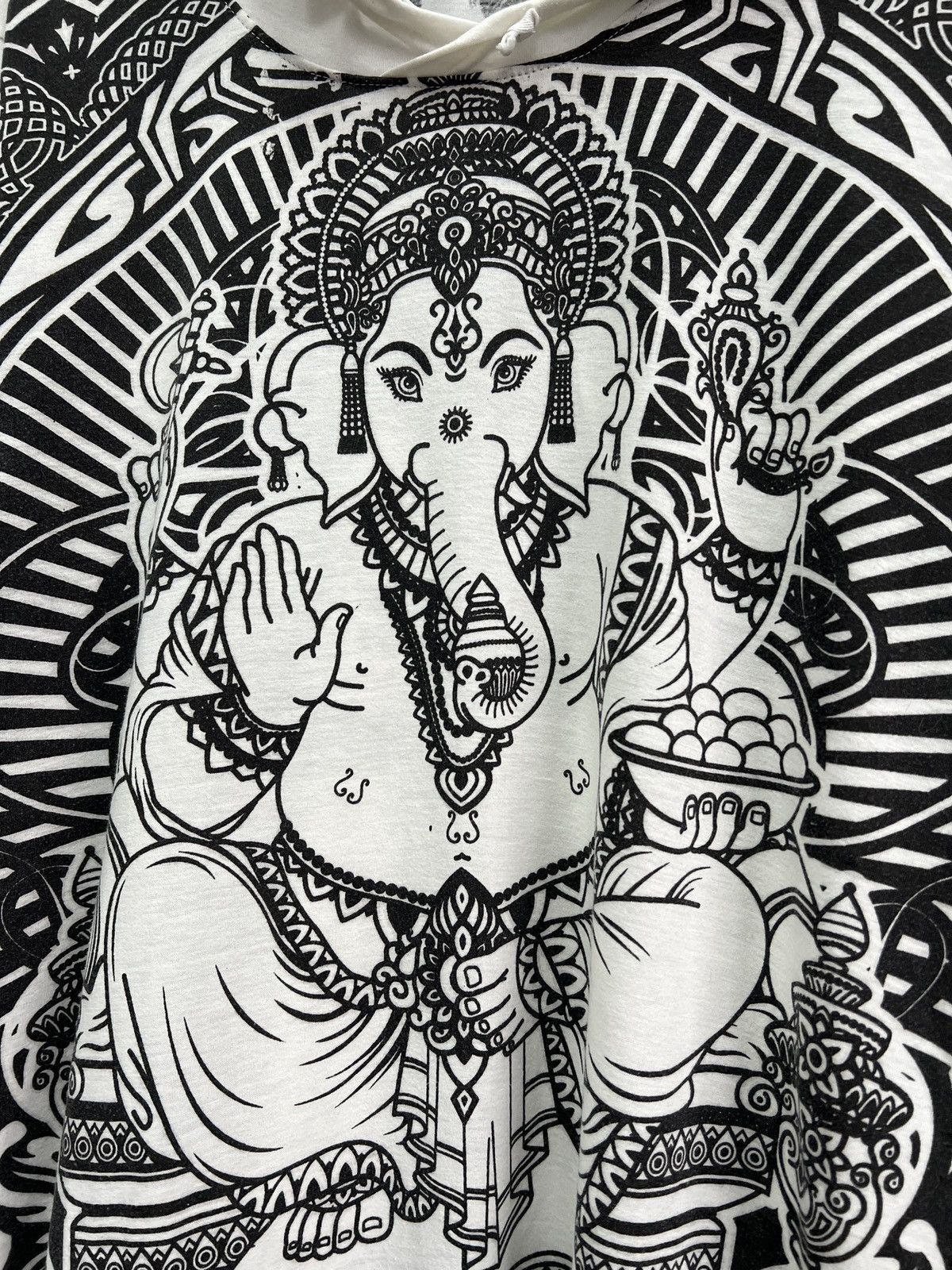 Japanese Brand White Hoodie Buddha Ganesh print Boho style Size US M / EU 48-50 / 2 - 3 Thumbnail