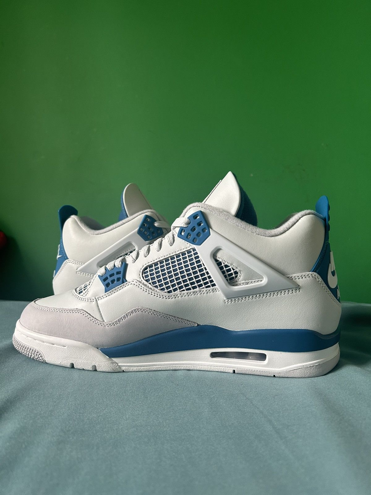 Jordan Brand Nike Air Jordan 4 Military Blue 2024 Size US 11.5 / EU 44-45 - 2 Thumbnail