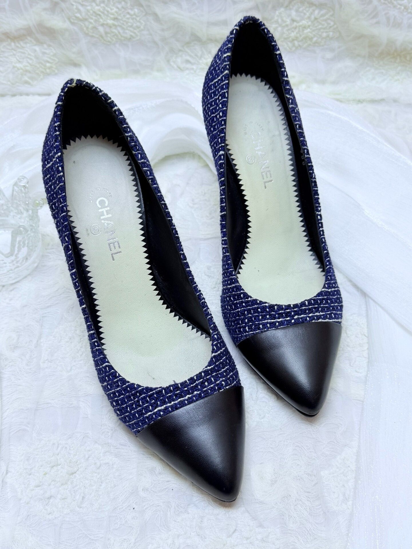 Chanel Chanel Knit Blue Lowtop Sneakers us_6 Women Size US 6 / IT 36 - 1 Thumbnail