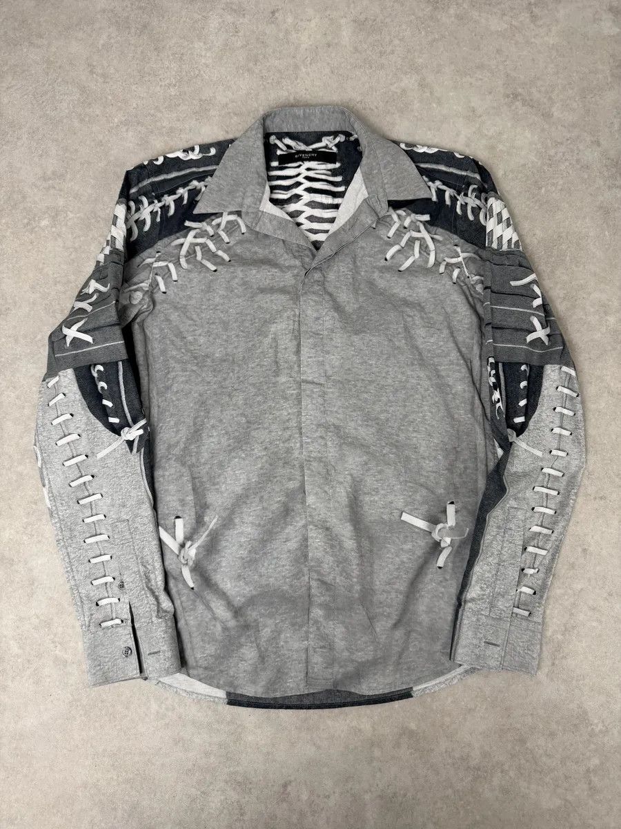 Givenchy AW2013 Givenchy Mega Laced Abstract Grey Shirt by Riccardo Tisci Size US S / EU 44-46 / 1 - 1 Thumbnail