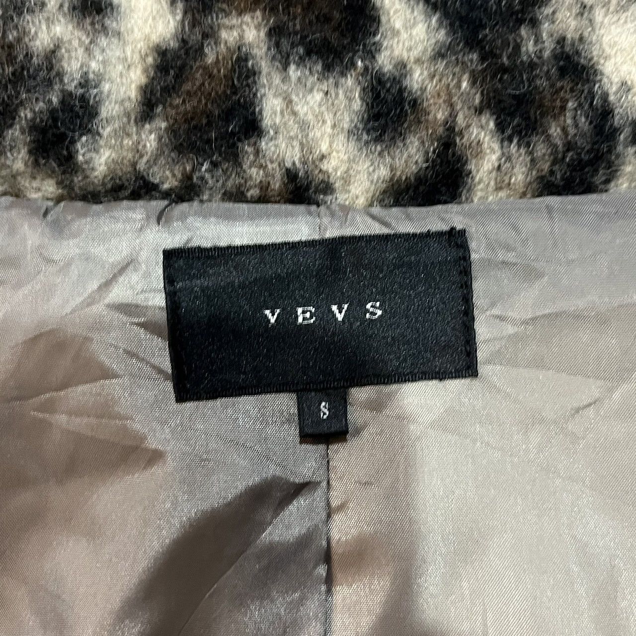 Japanese Brand yevs leopard puffer jacket If6Was9 LGB avant garde style Size S / US 4 / IT 40 - 7 Thumbnail