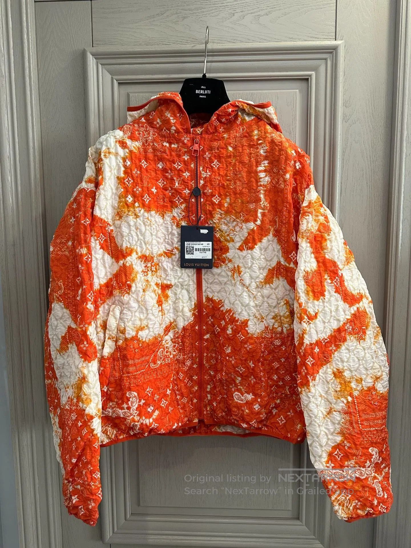 Louis Vuitton Louis Vuitton Orange Monogram Men's Windbreaker. Size US M / EU 48-50 / 2 - 8 Thumbnail
