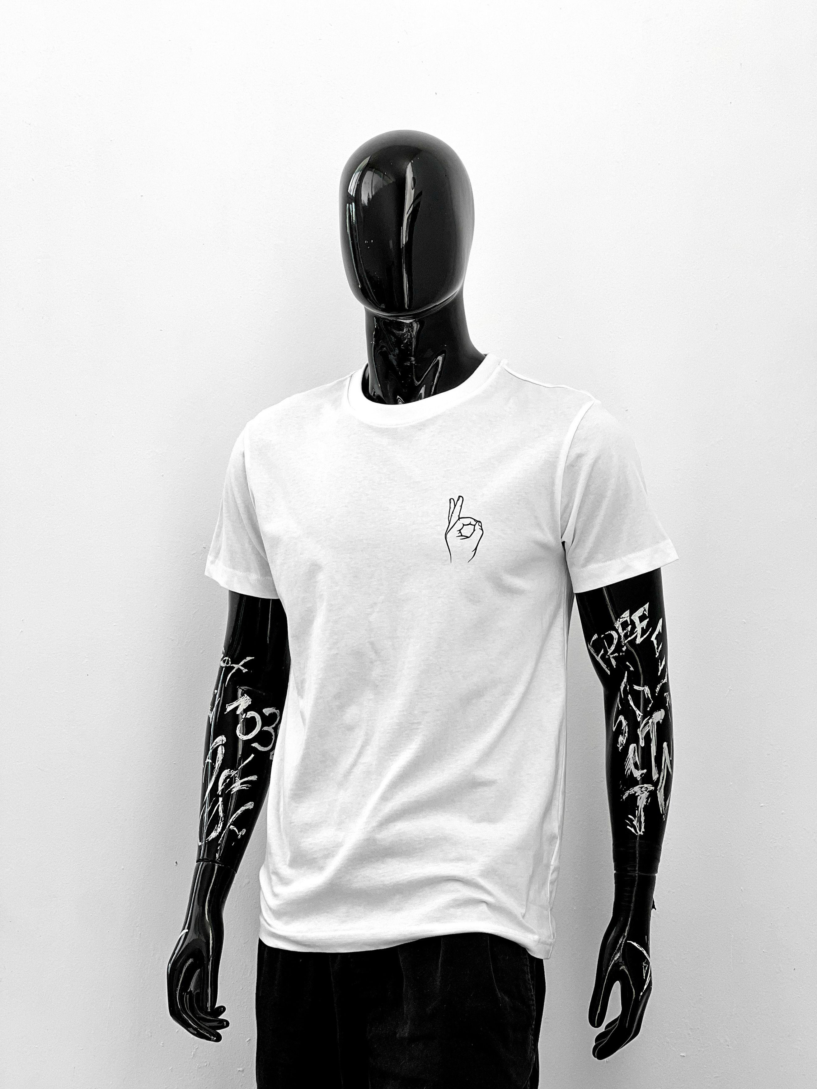 Other MISTER TEE t-shirt Size US XL / EU 56 / 4 - 3 Thumbnail