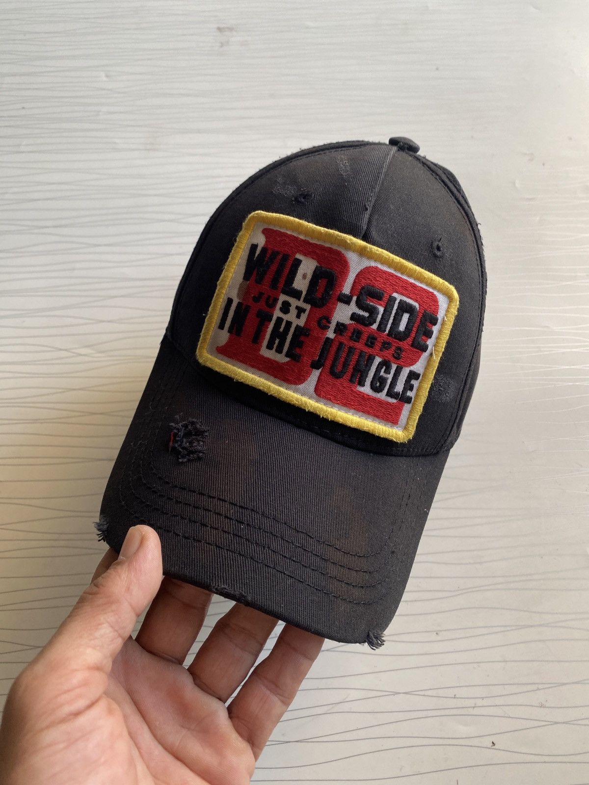 Dsquared2 Dsquared2 Distressed Fadded Cap Size ONE SIZE - 1 Thumbnail