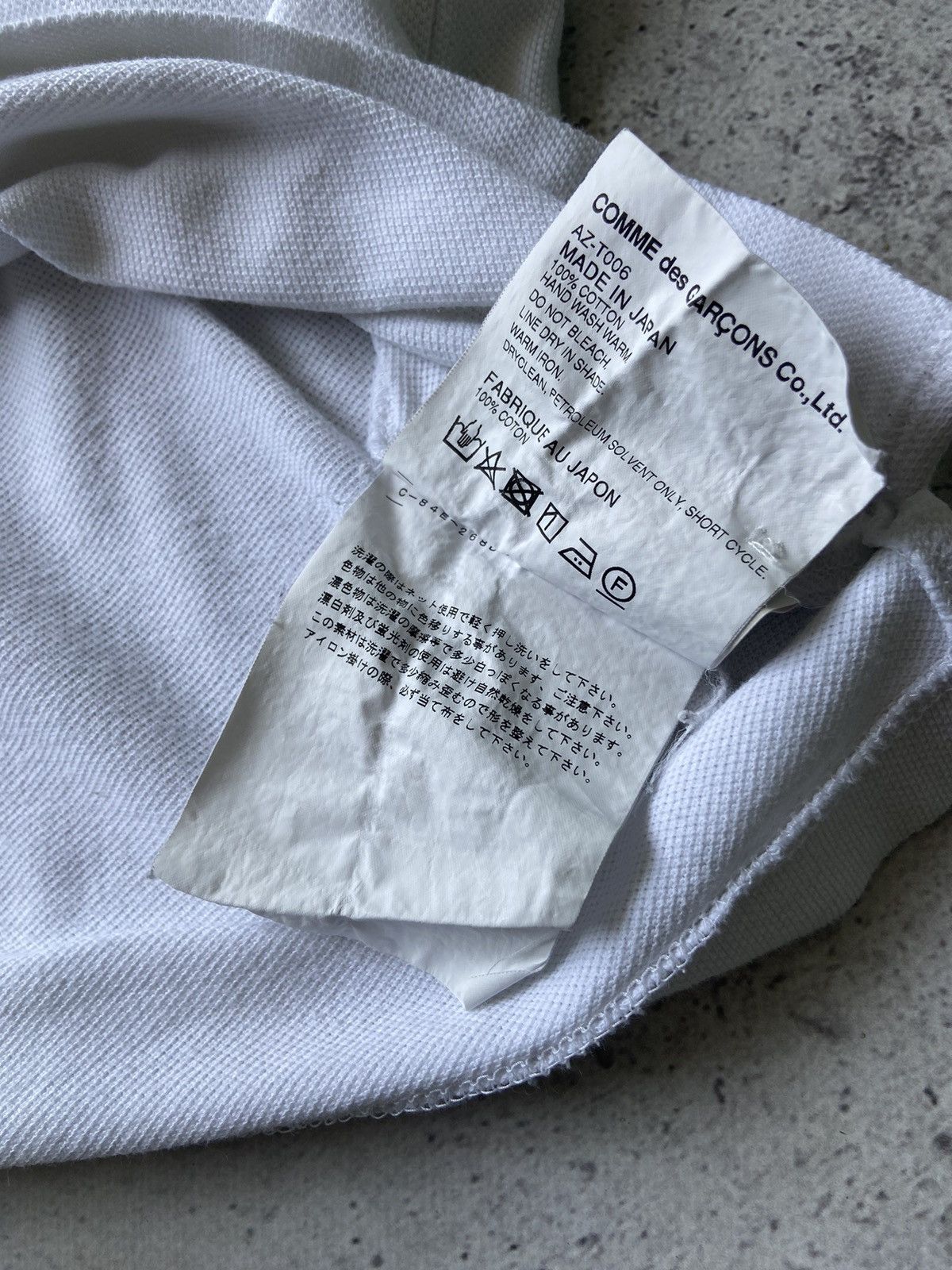 CDG by Comme des Garcons Comme Des Garcons Play Heart polo tee Size US XL / EU 56 / 4 - 6 Thumbnail