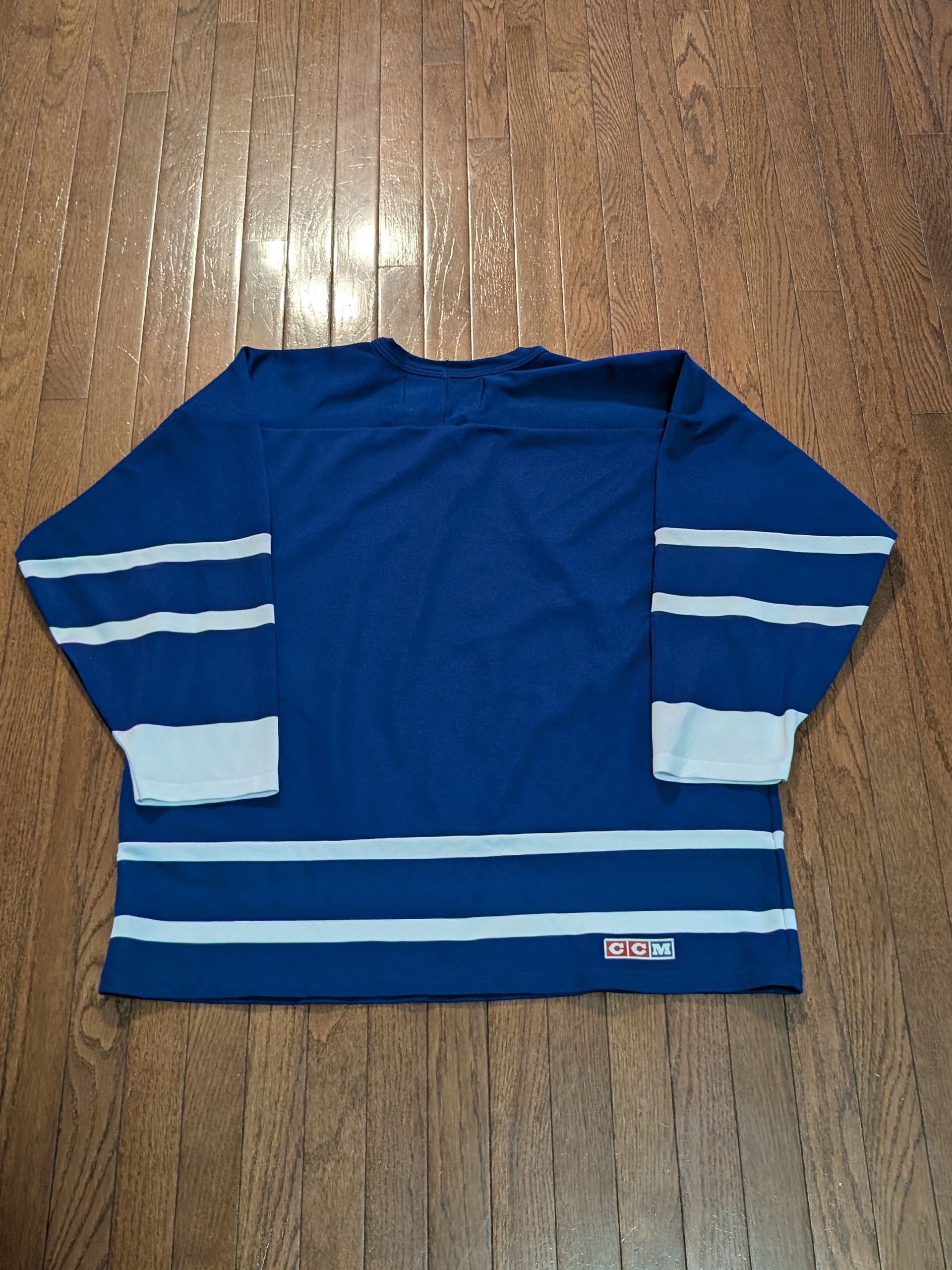Ccm 90's Toronto Maple Leafs Home CCM Jersey Made in Canada XL Size US XL / EU 56 / 4 - 2 Thumbnail