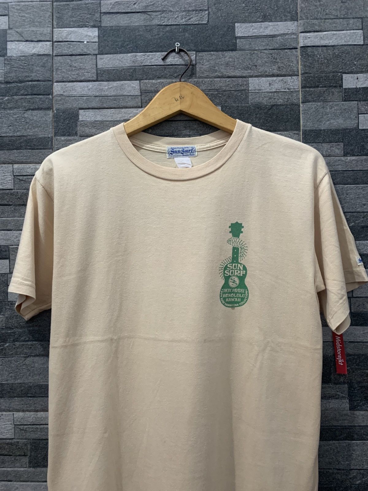 Sun Surf Vintage SUN SURF " ONE HUNDRED TIGERS " Size US M / EU 48-50 / 2 - 2 Thumbnail