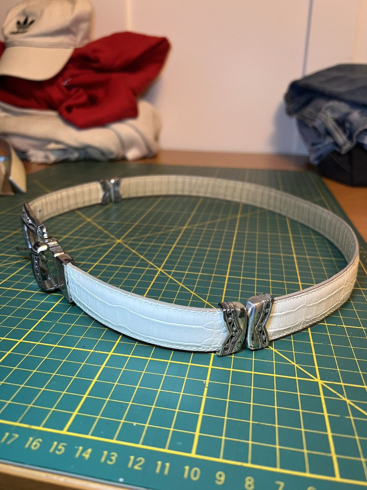 Brighton Vintage Brighton two tone interchangeable croc leather belt Size ONE SIZE - 18 Thumbnail