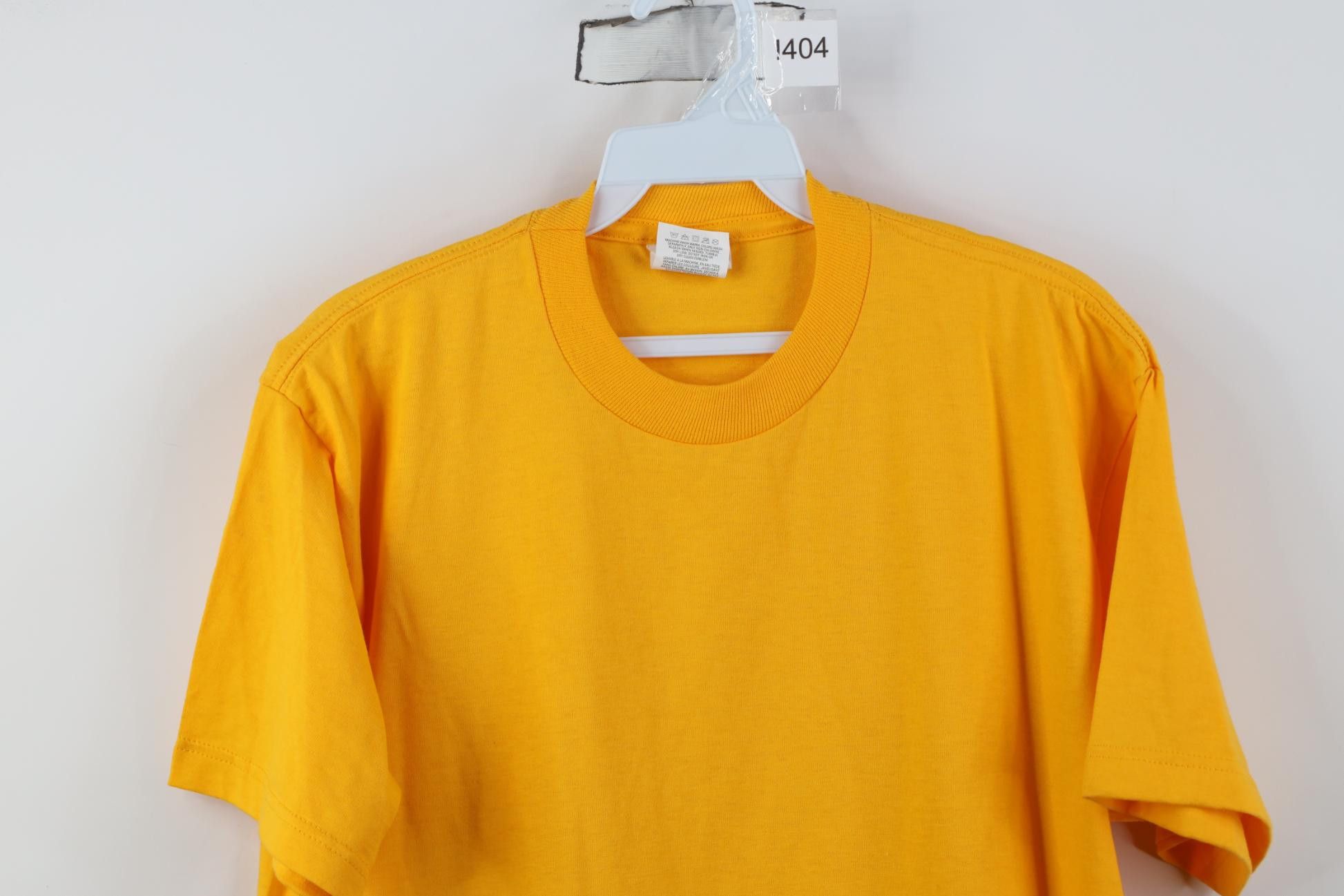 Vintage Deadstock Vintage 90s Streetwear Short Sleeve T-Shirt Yellow Size US M / EU 48-50 / 2 - 2 Thumbnail