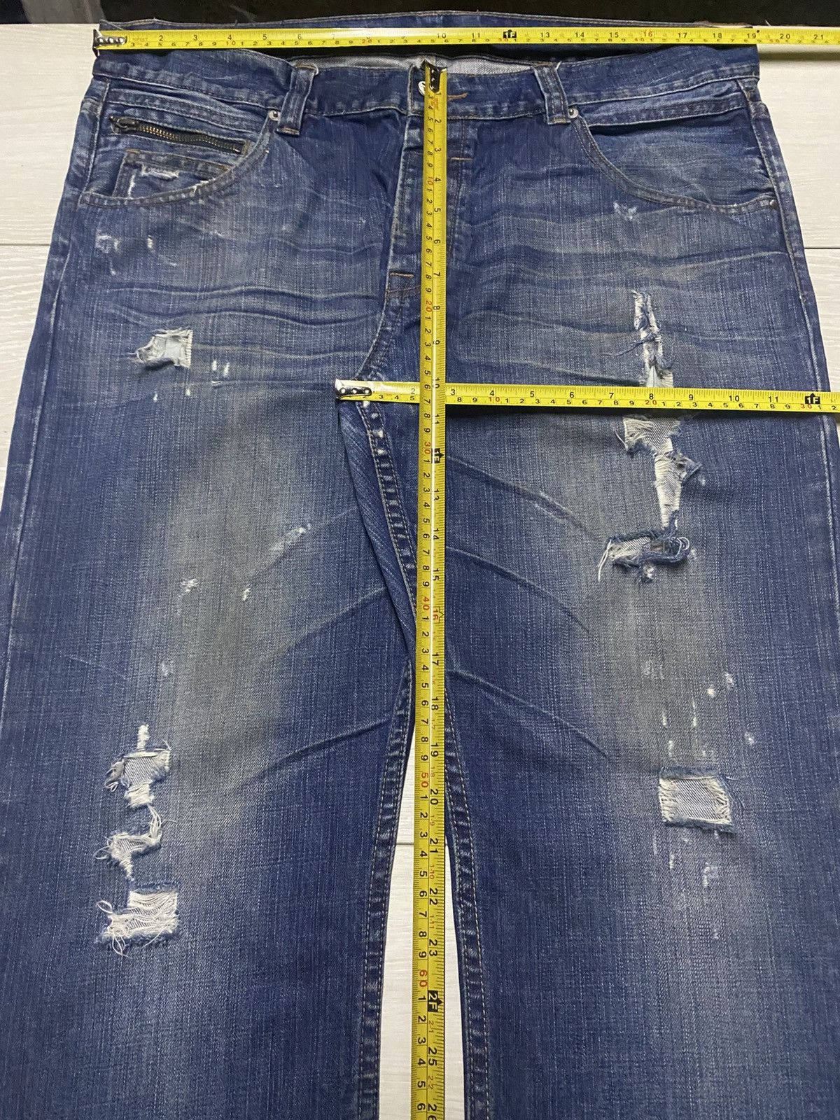 Lee × Vivienne Westwood Vintage Lee Cooper Whisker Faded Wash Distressed Jeans Size US 38 / EU 54 - 14 Thumbnail